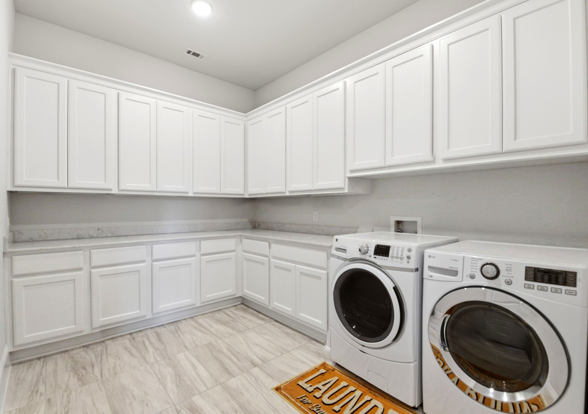 10062 S Goshawk Trail, Conroe, TX 77385