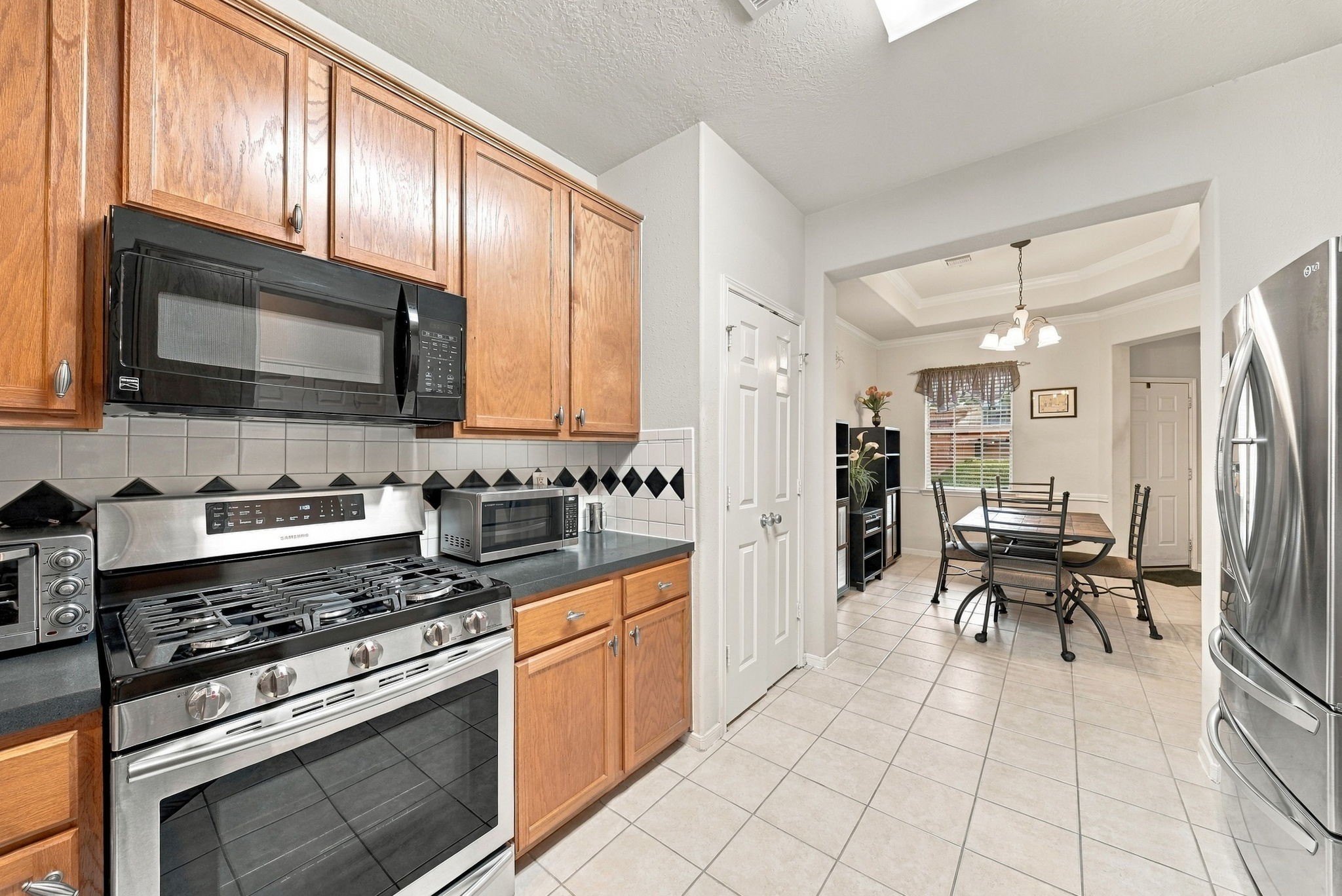 4710 Arbor Lane, Pasadena, TX 77505