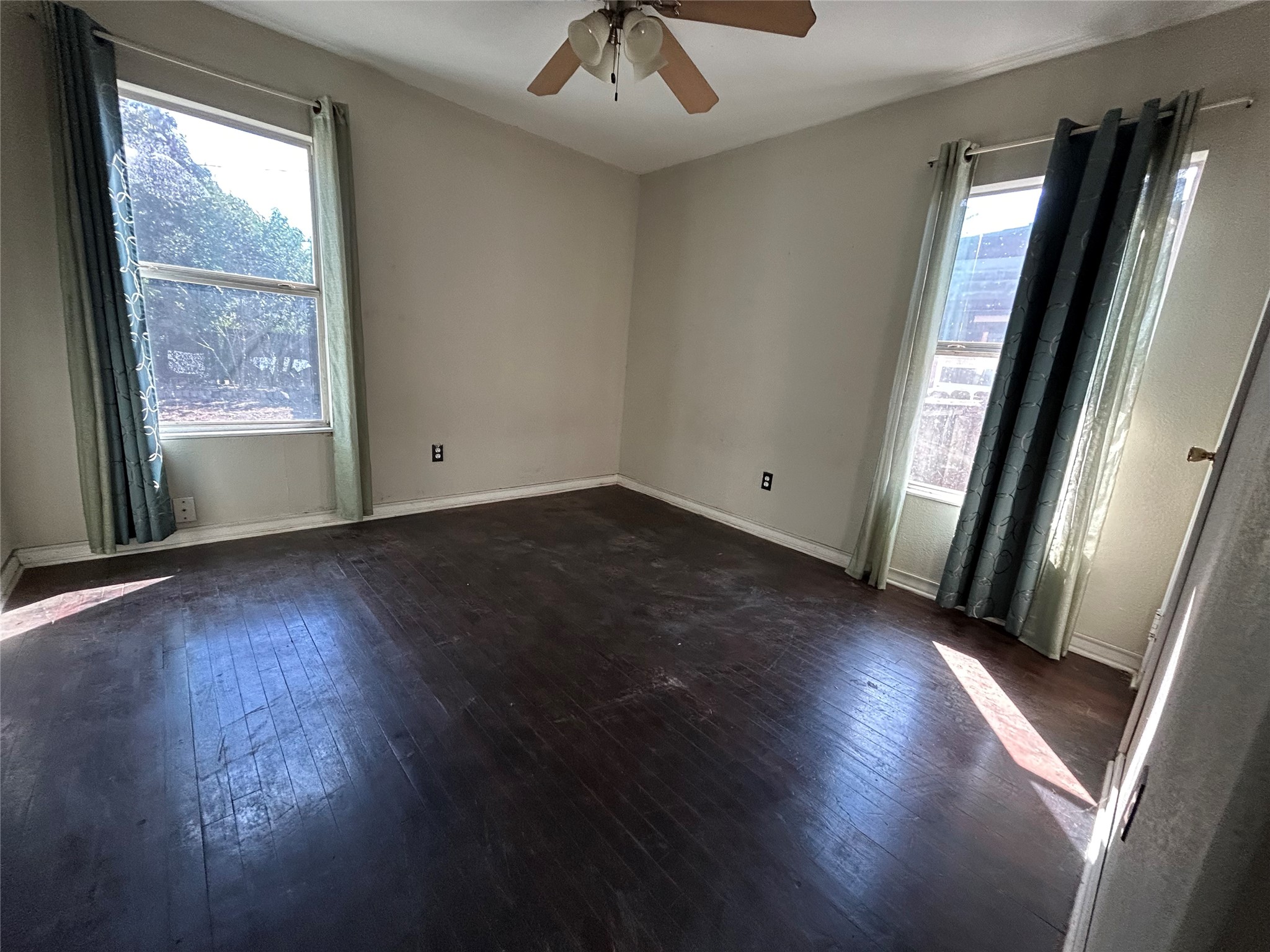 1107 Henke Street, Houston, TX 77020 1107 Henke Street, Houston, TX 77020