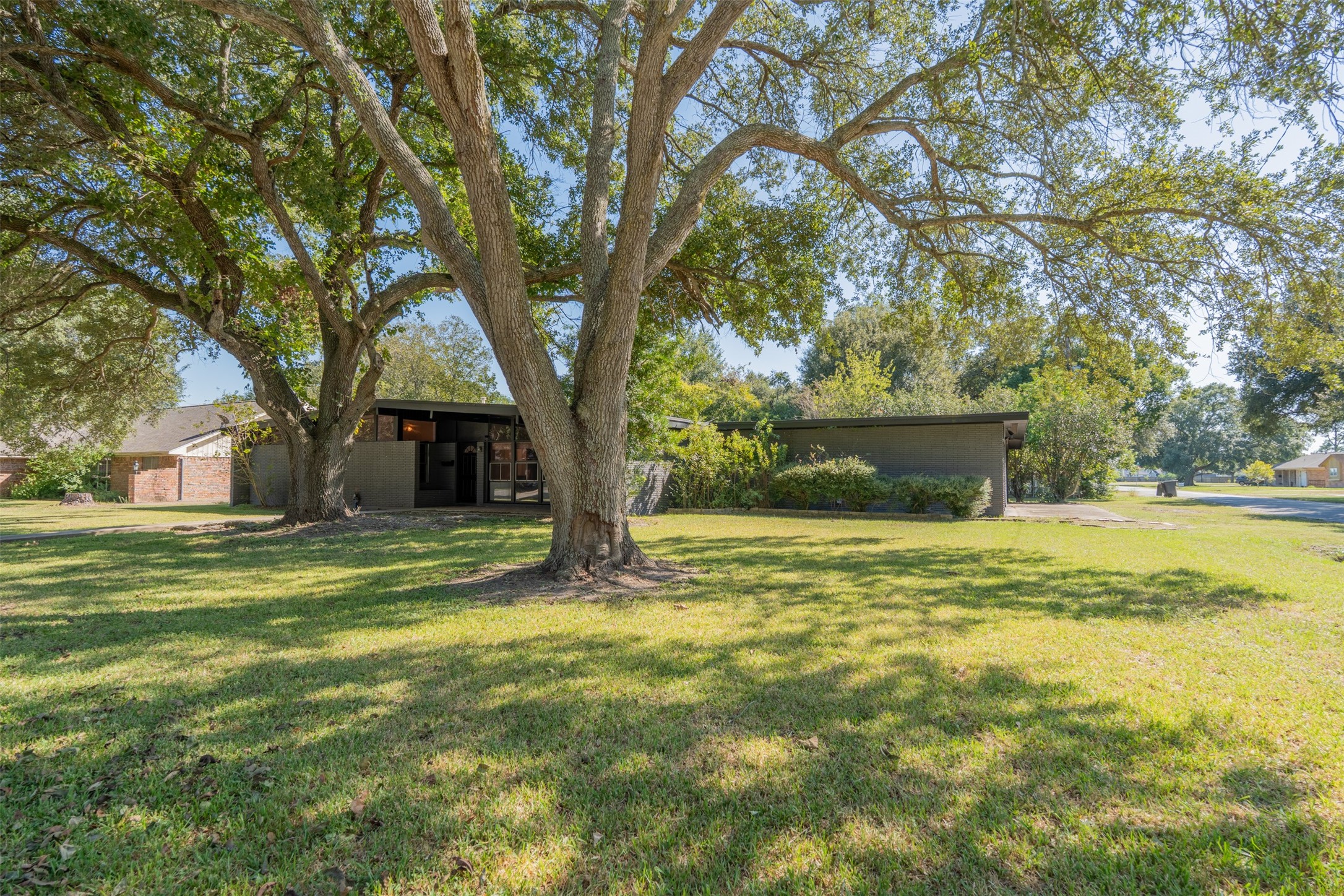 3900 Aggie Drive, Bay City, TX 77414