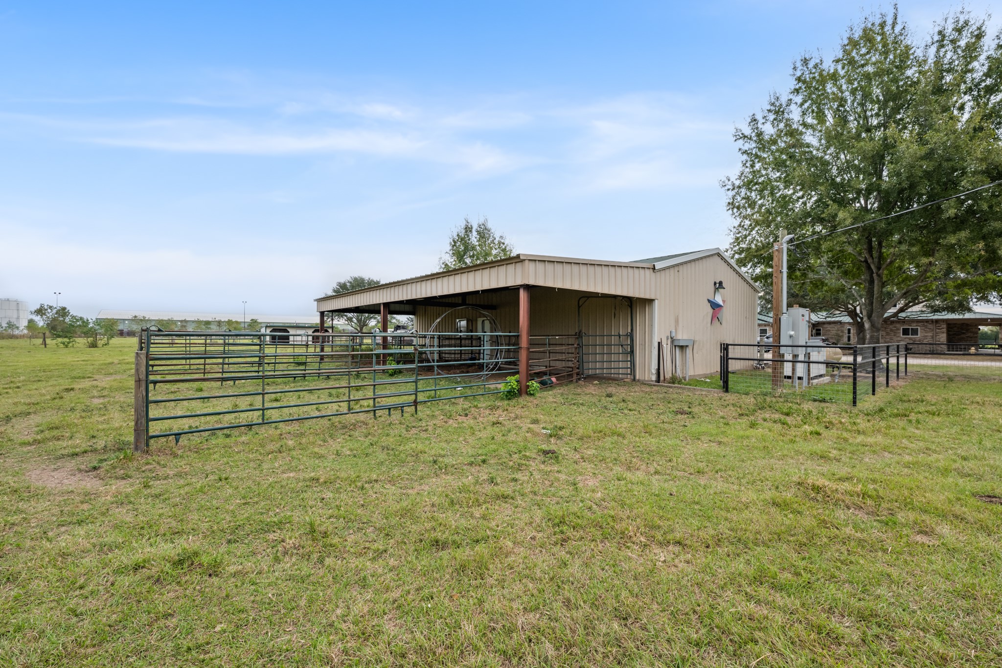 horse stables attached to shop for livestock