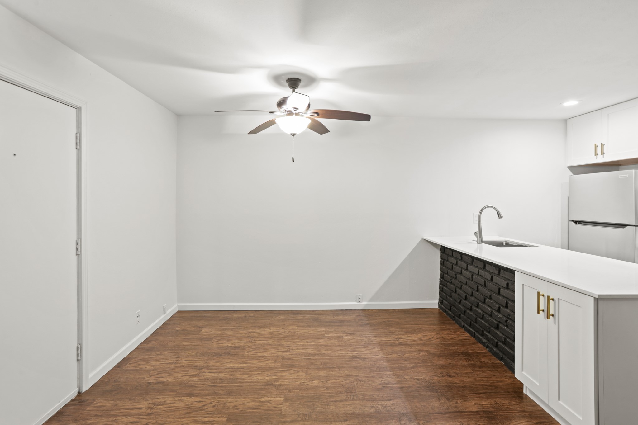2121 Fountain View Drive, #61, Houston, TX 77057