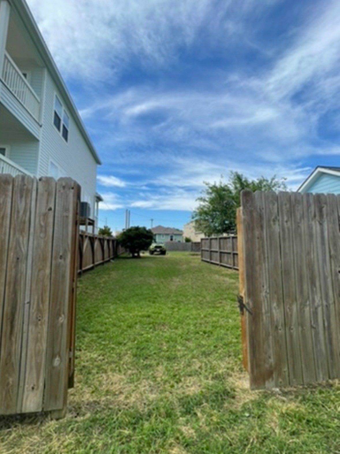 5214 Avenue L, Galveston, TX 77551 5214 Avenue L, Galveston, TX 77551