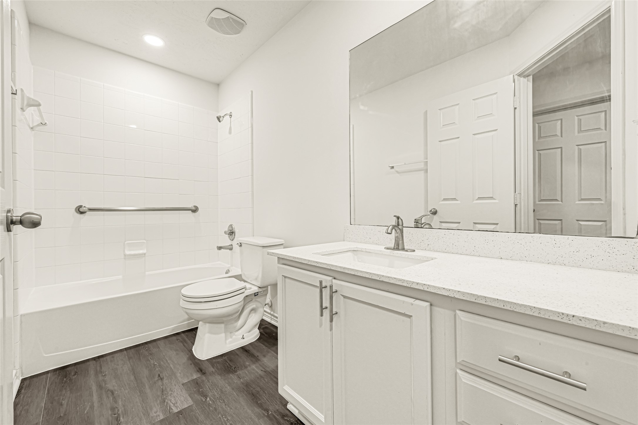 Secondary bathroom