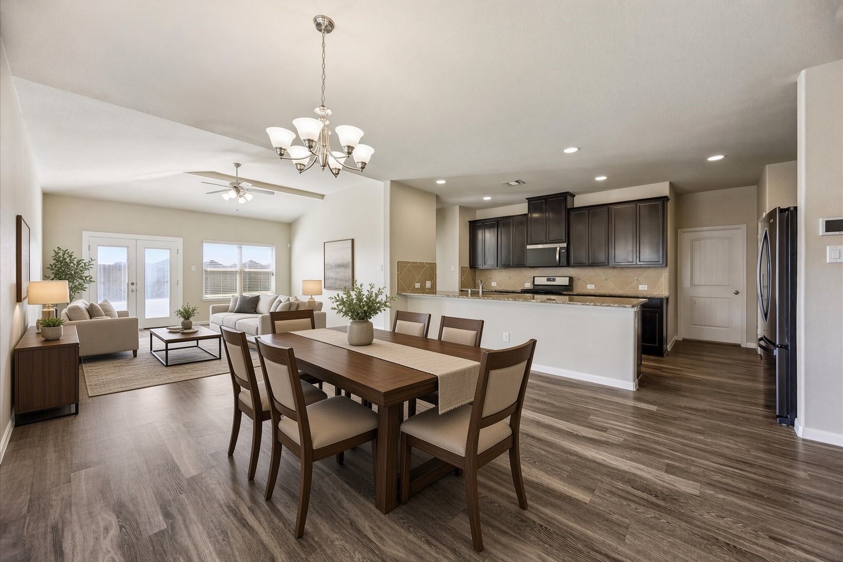 Dining room *Virtually staged*