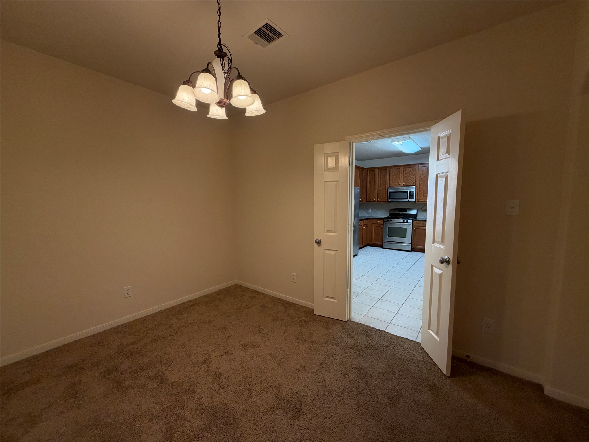 11334 Sandstone Canyon Drive, Humble, TX 77396