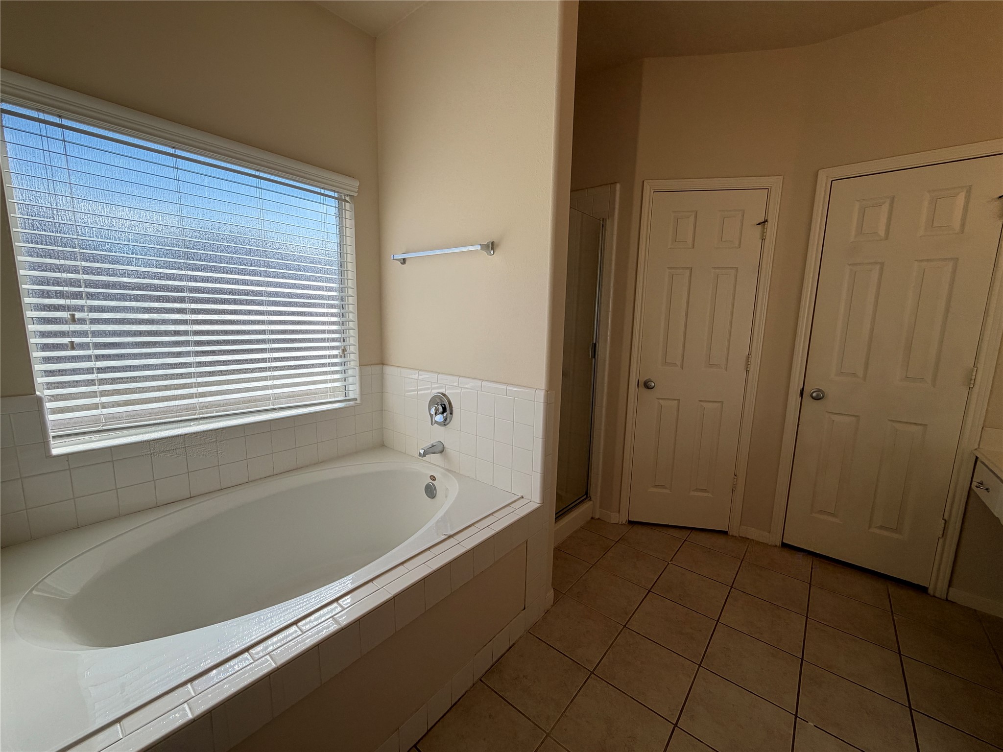 11334 Sandstone Canyon Drive, Humble, TX 77396
