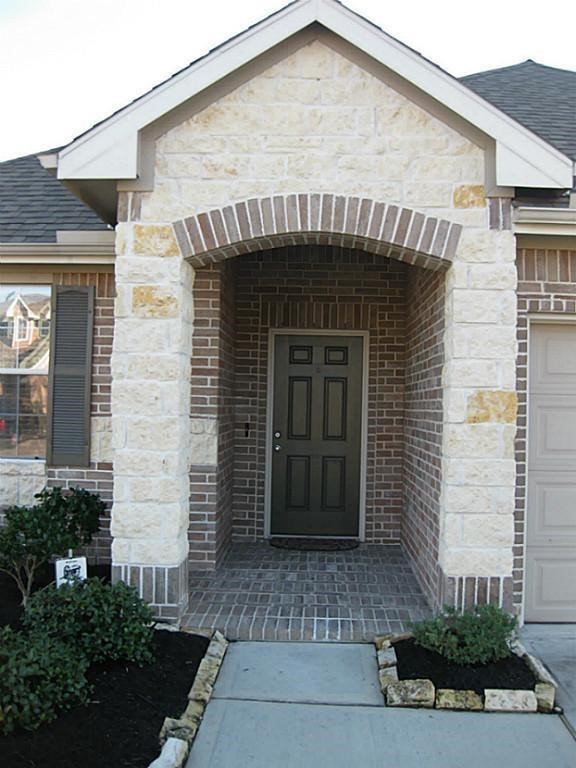 11334 Sandstone Canyon Drive, Humble, TX 77396