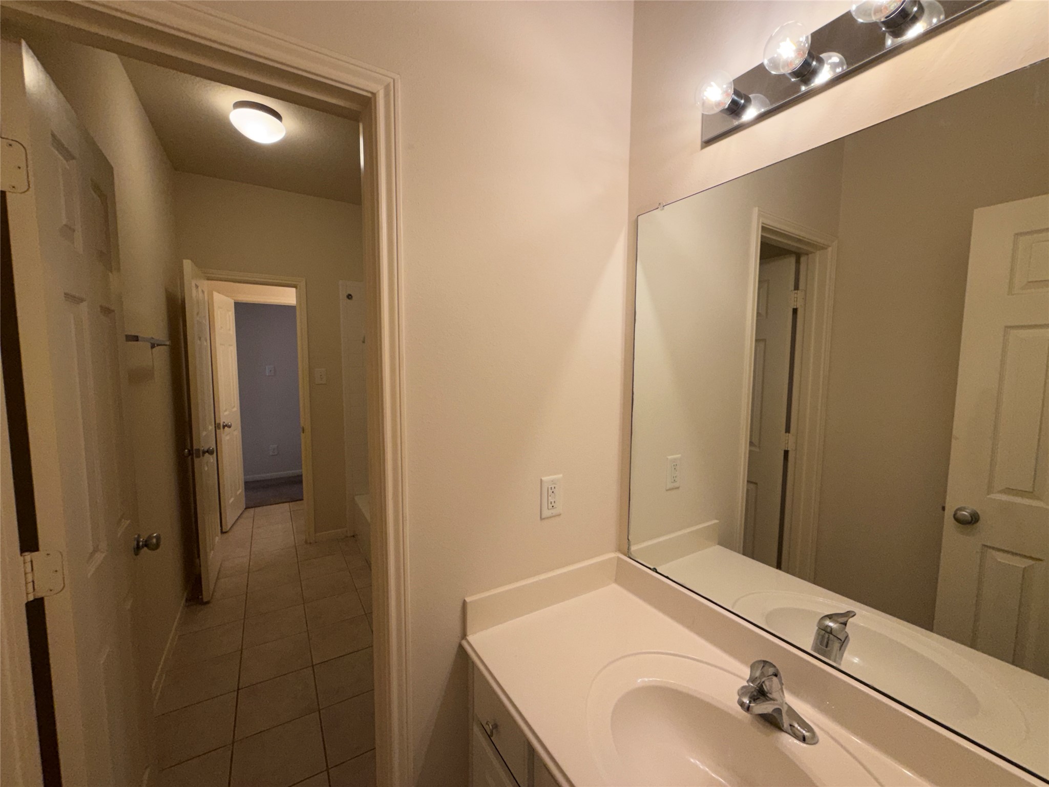 11334 Sandstone Canyon Drive, Humble, TX 77396