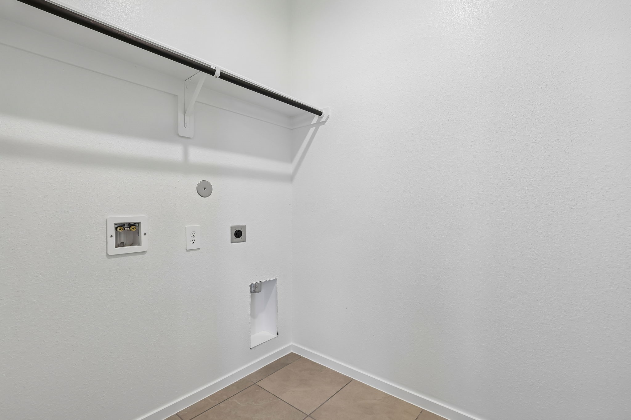 Image may not represent the exact property listed.
