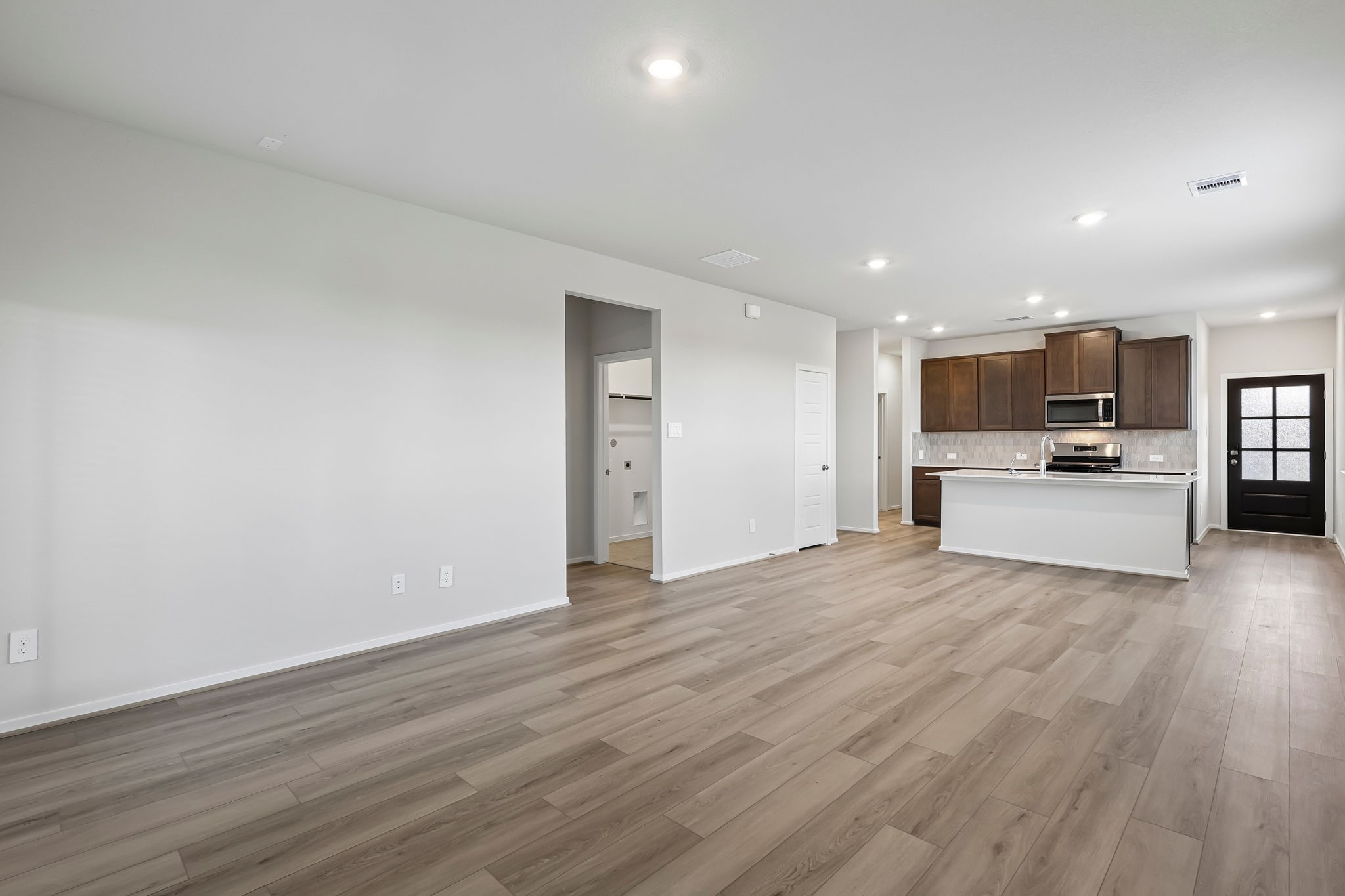 Image may not represent the exact property listed.