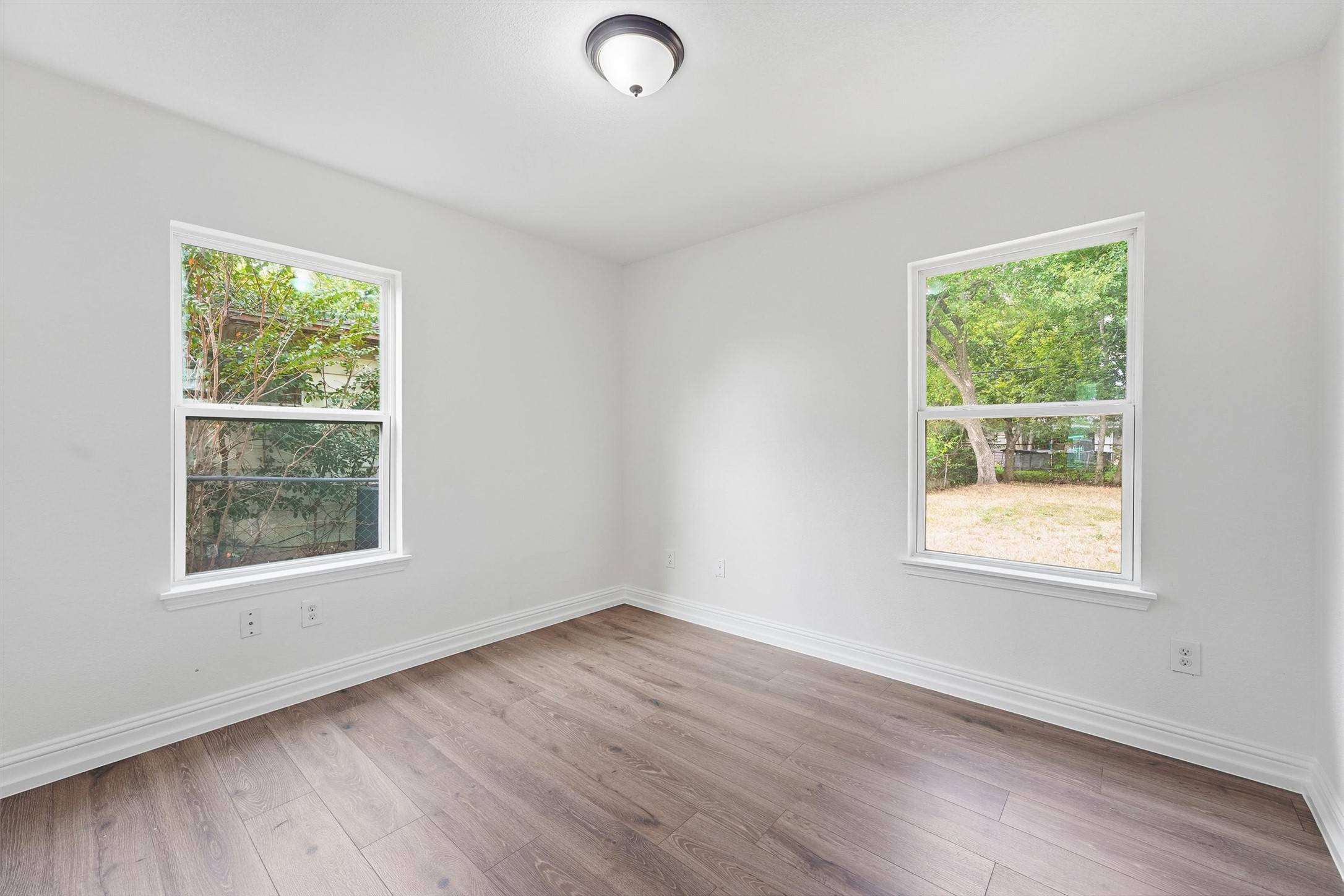 7802 Darnay Drive, Houston, TX 77033