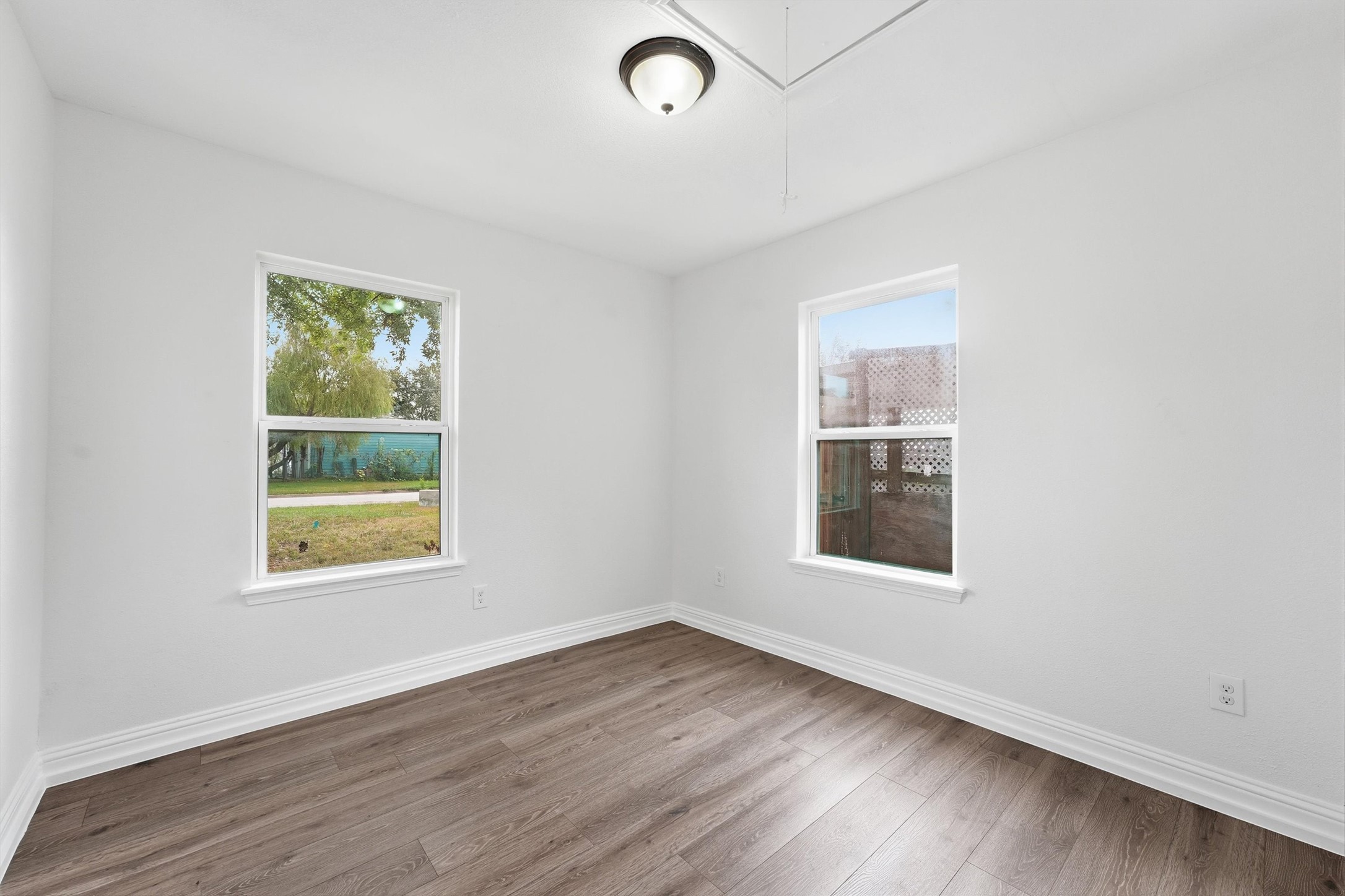 7802 Darnay Drive, Houston, TX 77033