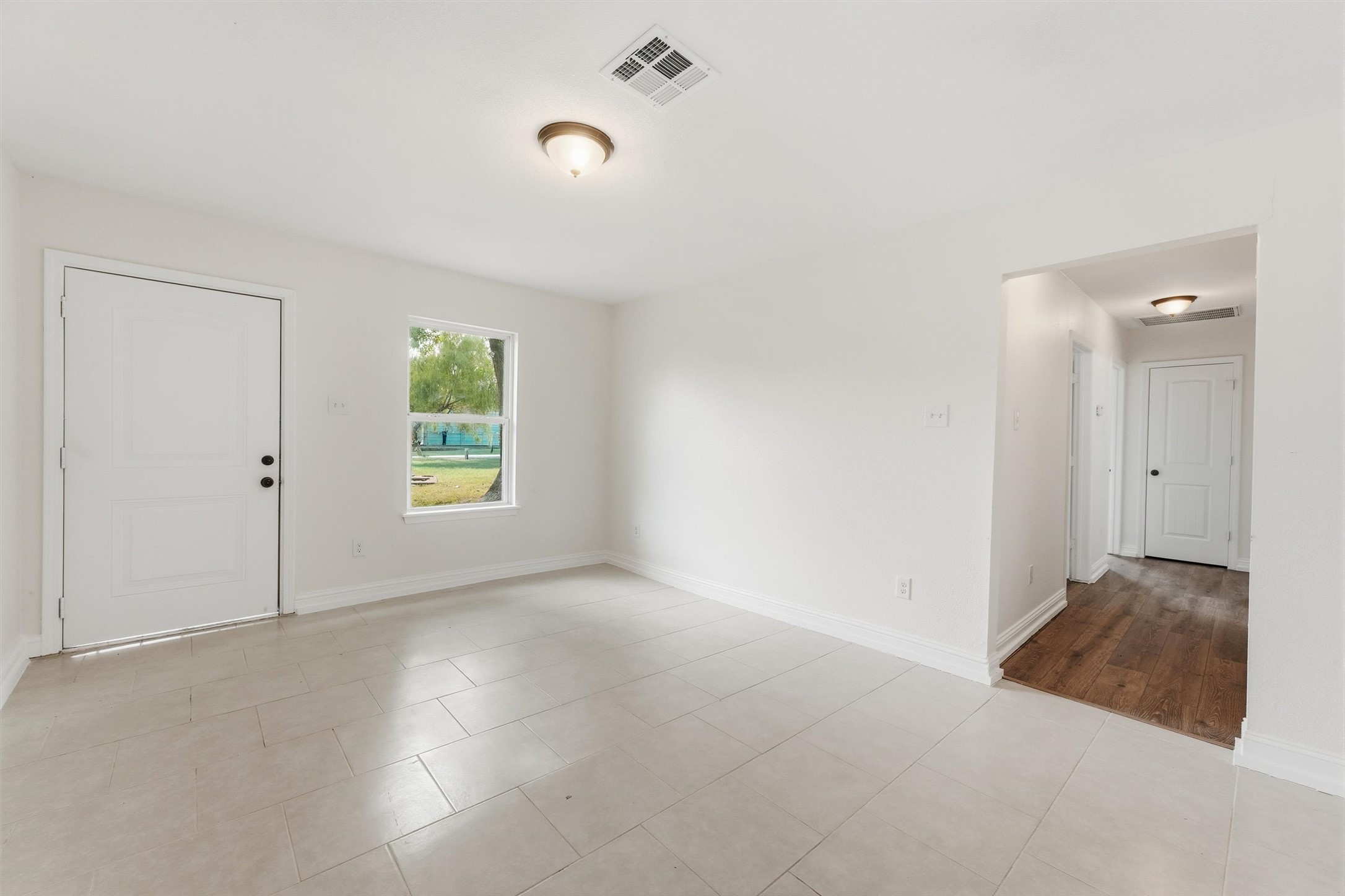 7802 Darnay Drive, Houston, TX 77033