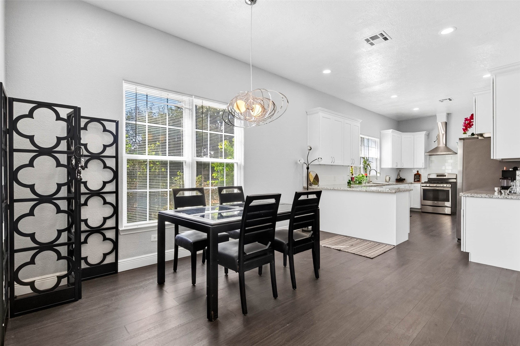 1240 Ross Street, La Marque, TX 77568
