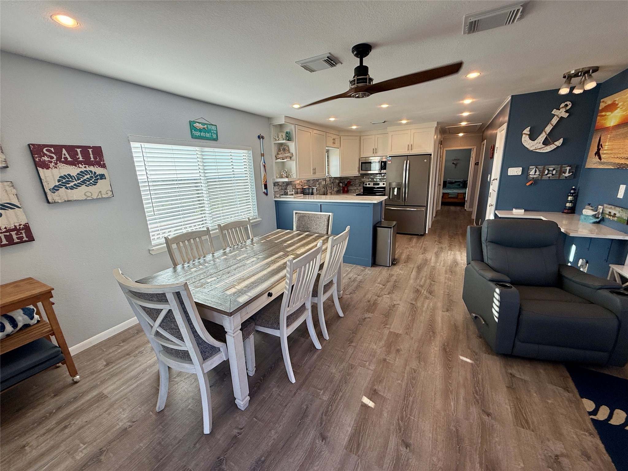 16719 Tahiti Way, Jamaica Beach, TX 77554