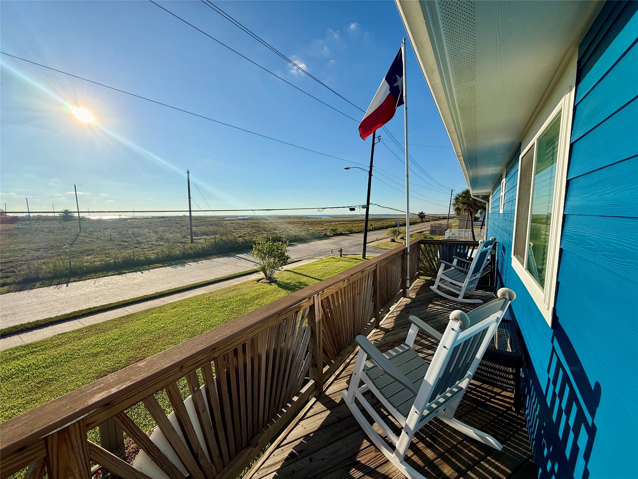 16719 Tahiti Way, Jamaica Beach, TX 77554