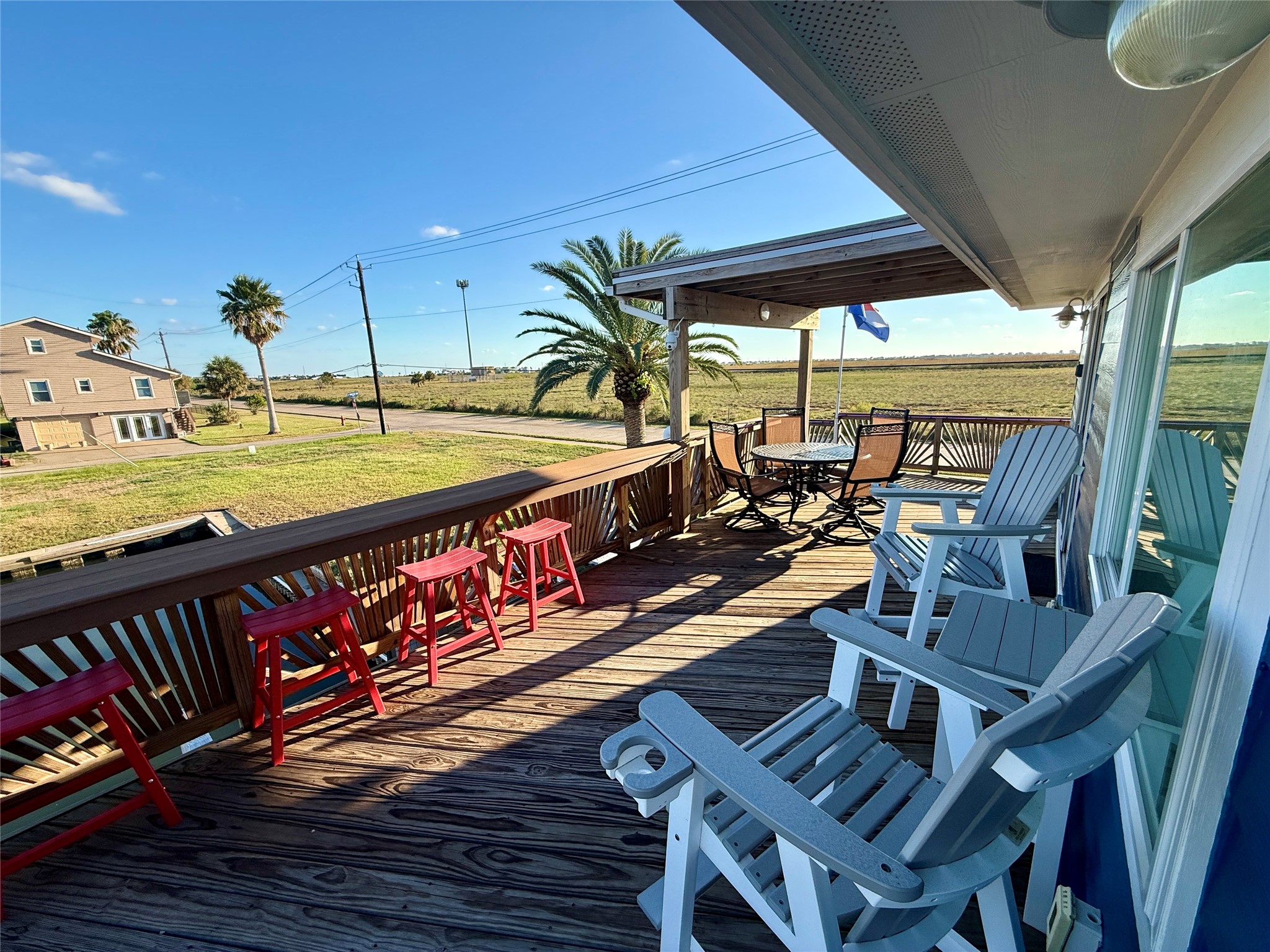 16719 Tahiti Way, Jamaica Beach, TX 77554