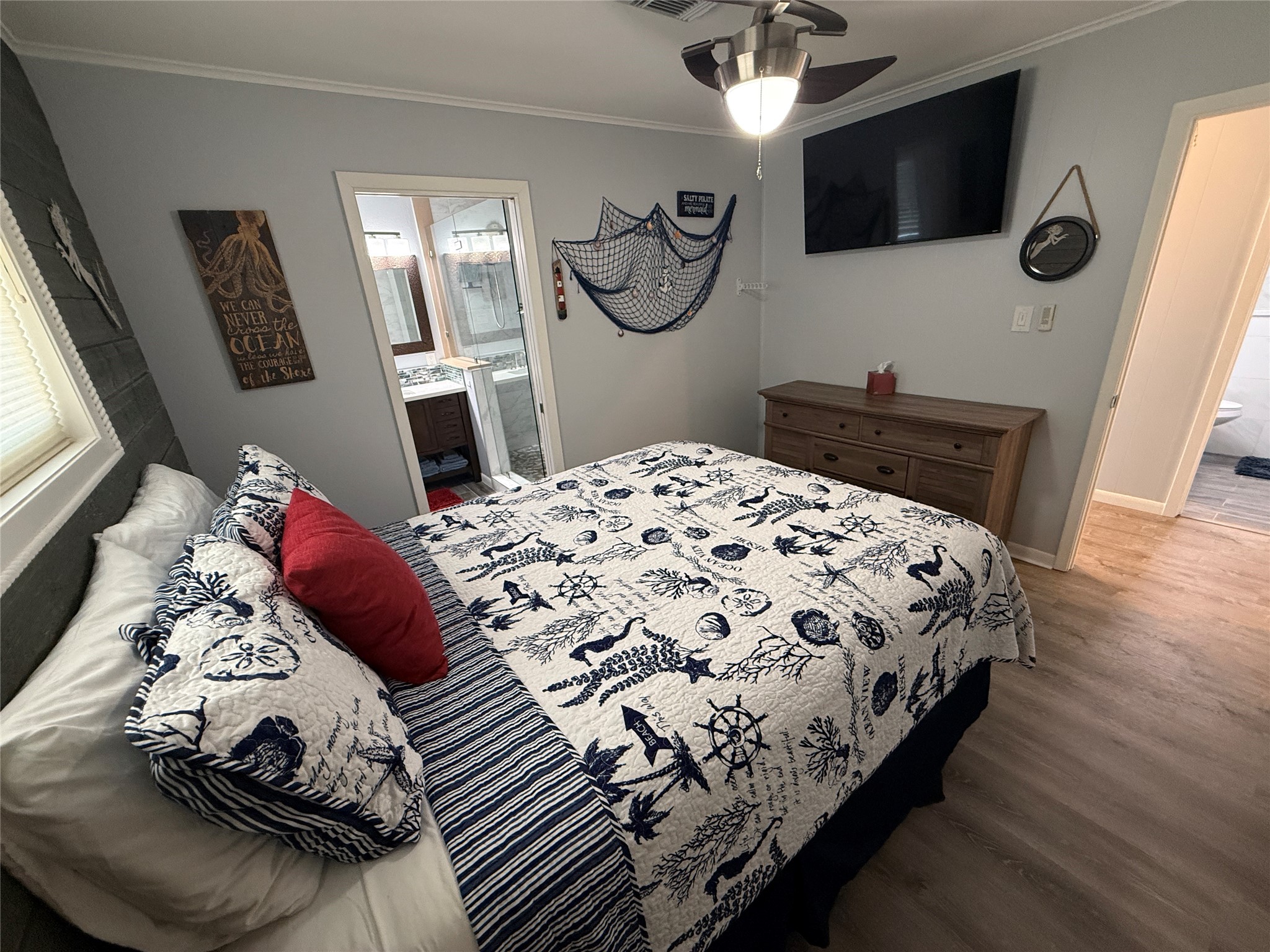 16719 Tahiti Way, Jamaica Beach, TX 77554