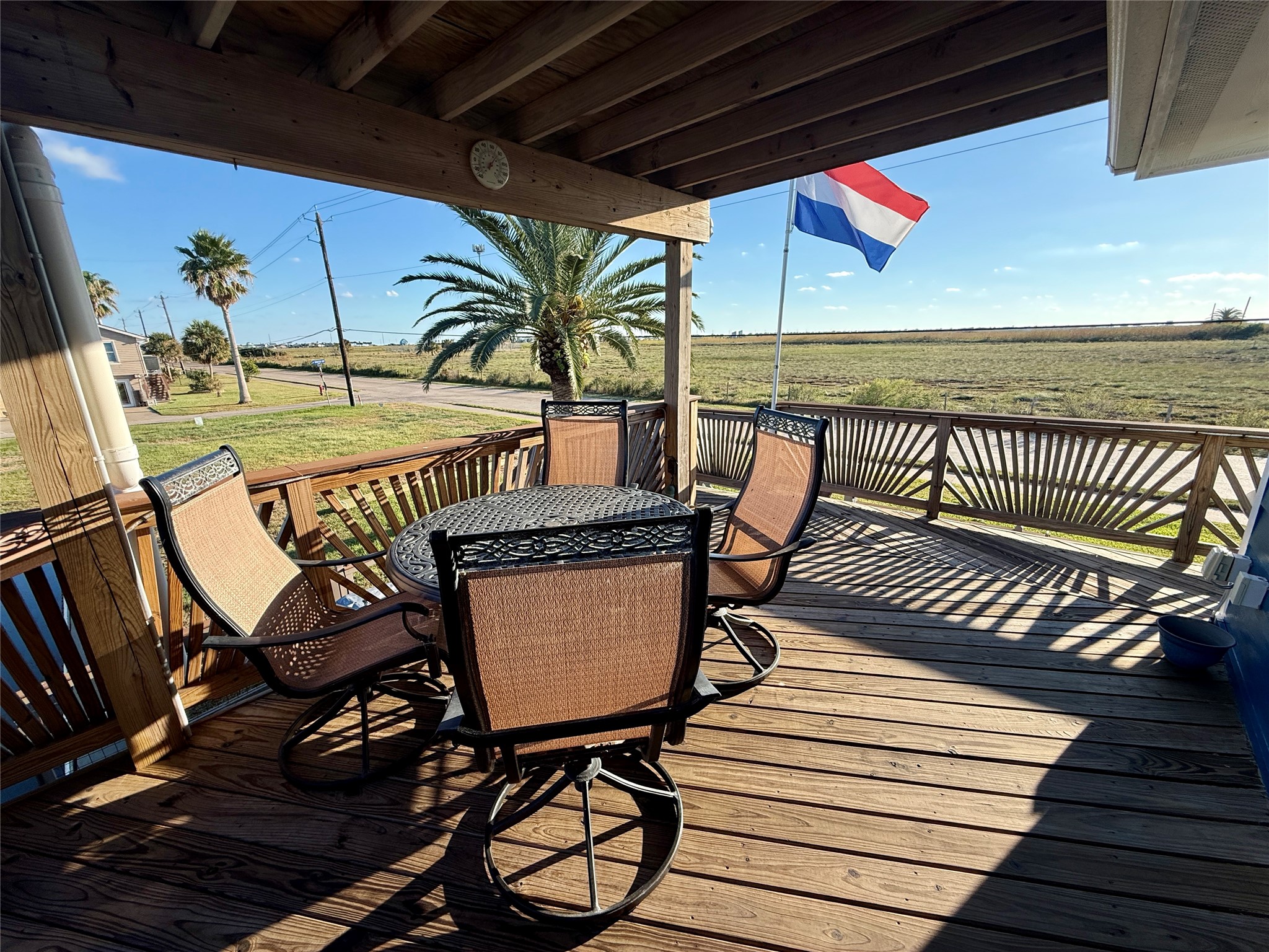 16719 Tahiti Way, Jamaica Beach, TX 77554