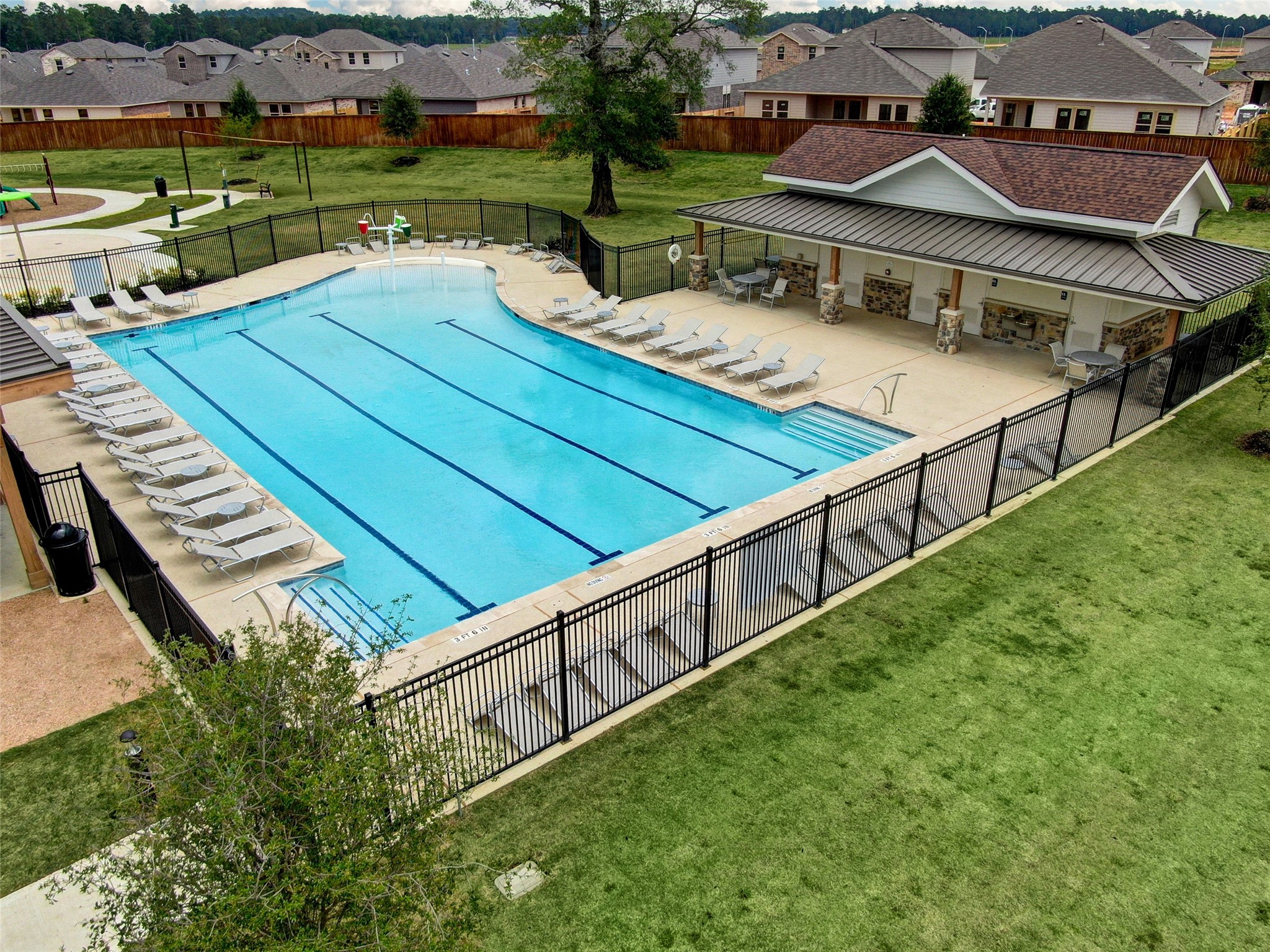 40423 Shadow Creek Lane, Magnolia, TX 77354
