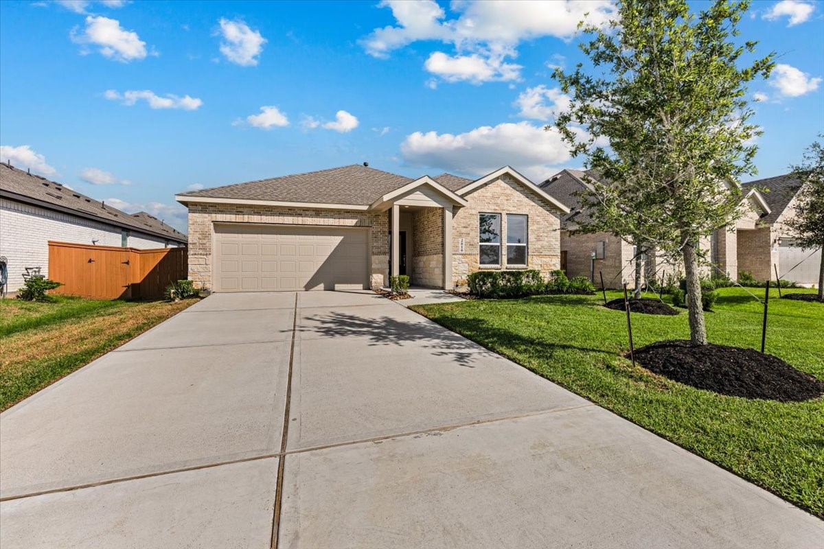 2816 Golden Isle Drive, Texas City, TX 77568 2816 Golden Isle Drive, Texas City, TX 77568