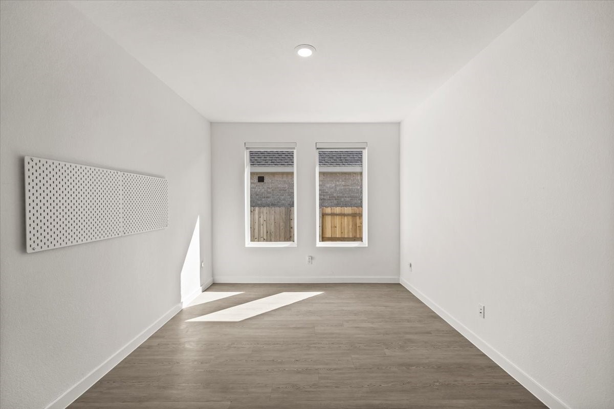 14x11 flex space with glass french doors! Office Space, Formal Dining, Play Room, or Media Room.