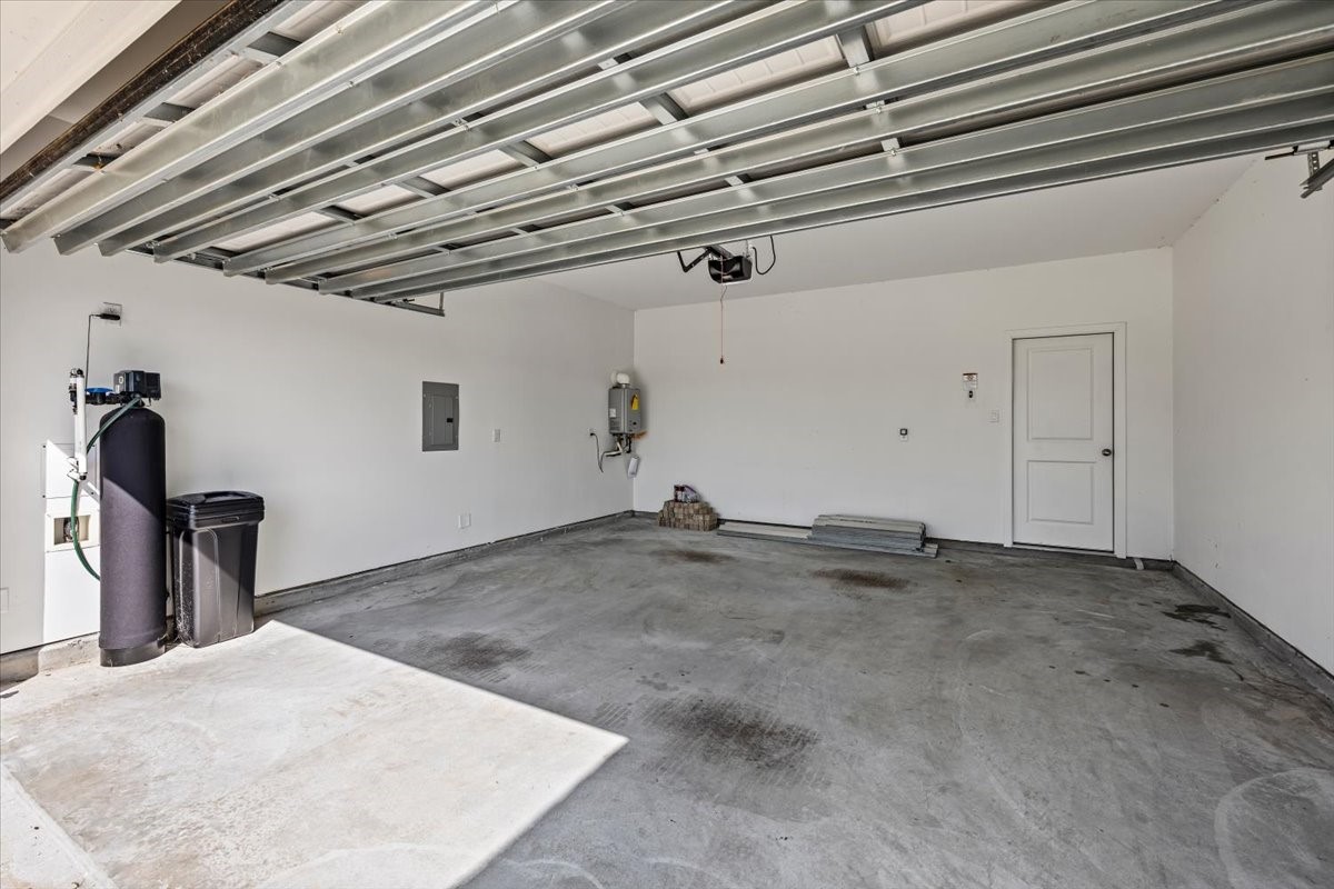 2816 Golden Isle Drive, Texas City, TX 77568