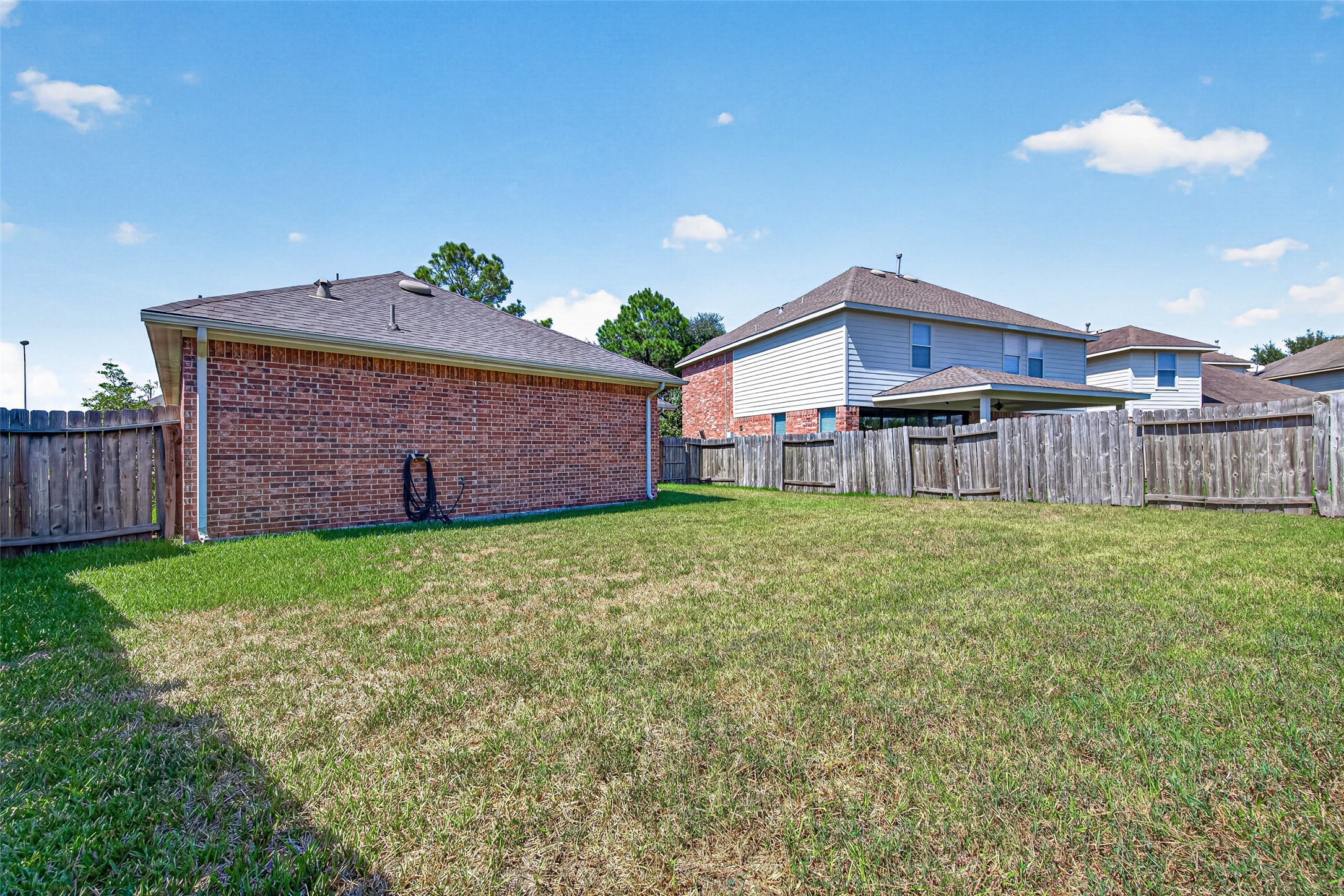 7419 Avalon Trce, Richmond, TX 77407
