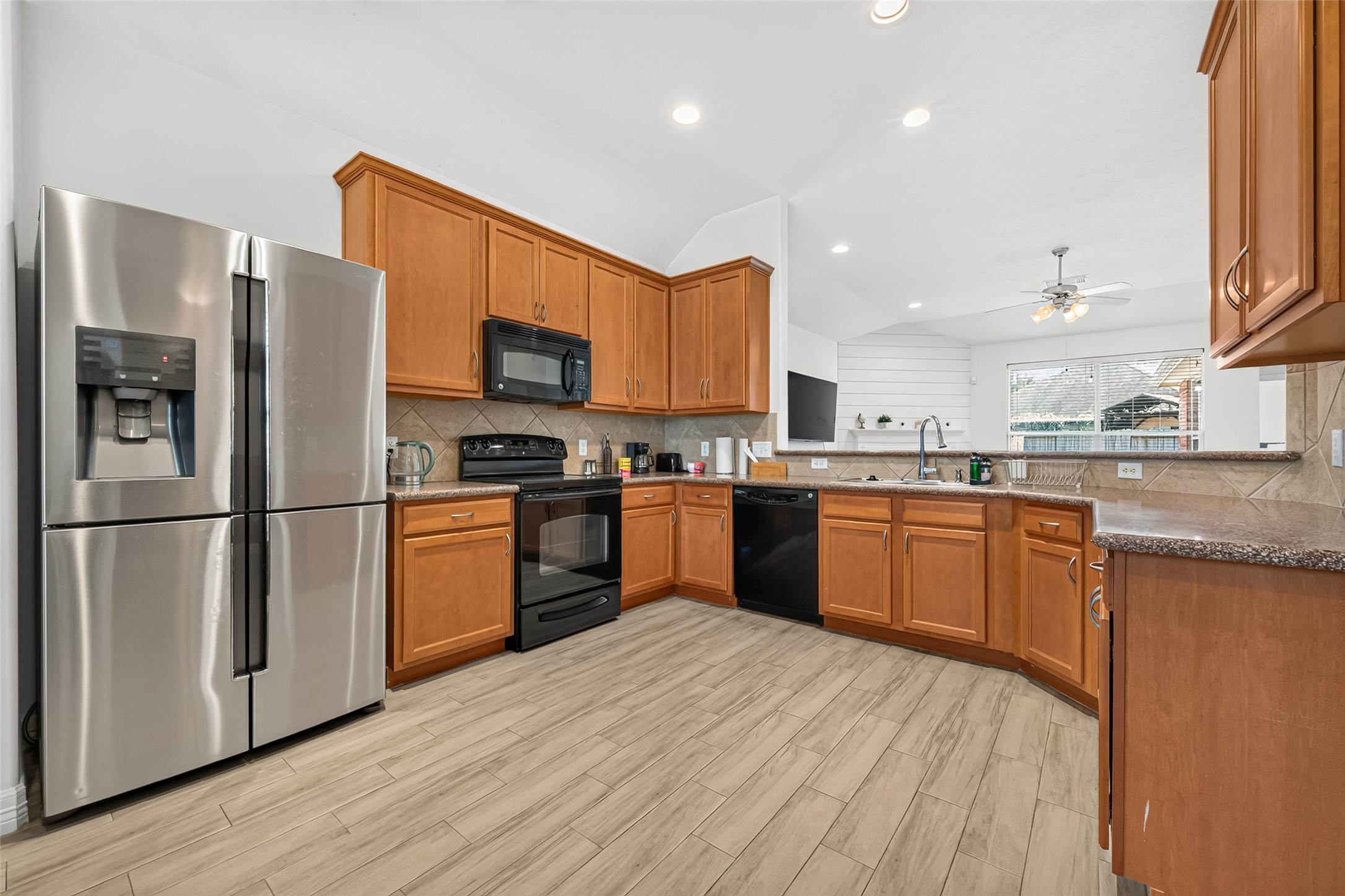 7419 Avalon Trce, Richmond, TX 77407