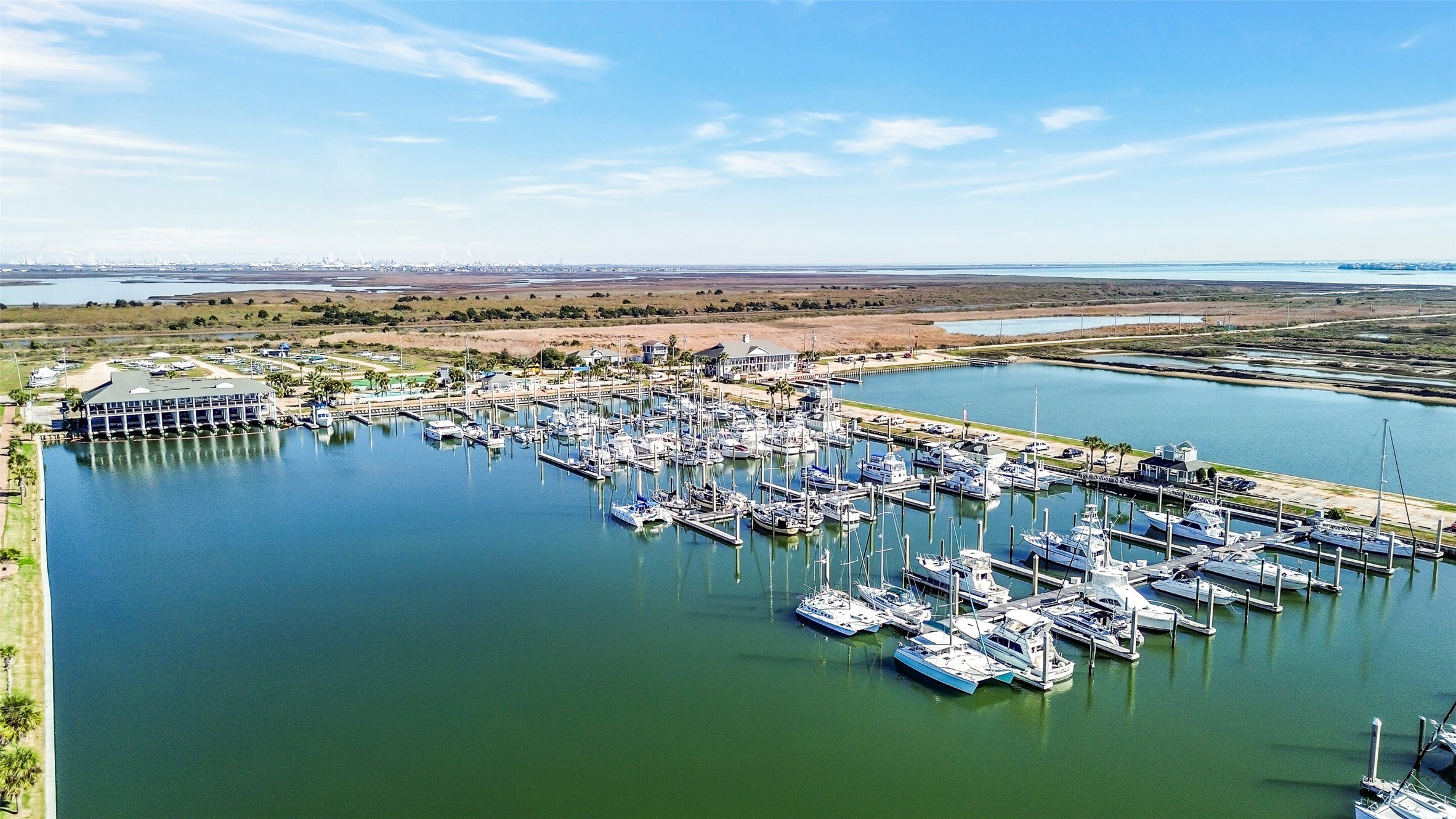 30 Long Key, Hitchcock, TX 77563