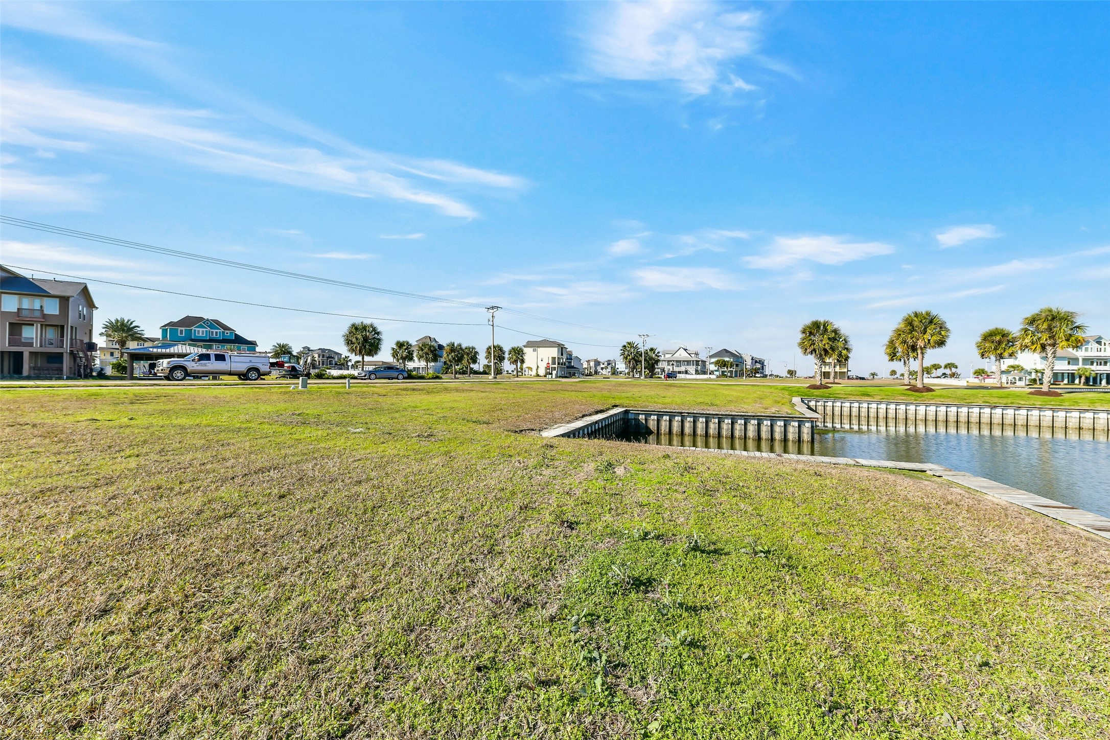 30 Long Key, Hitchcock, TX 77563