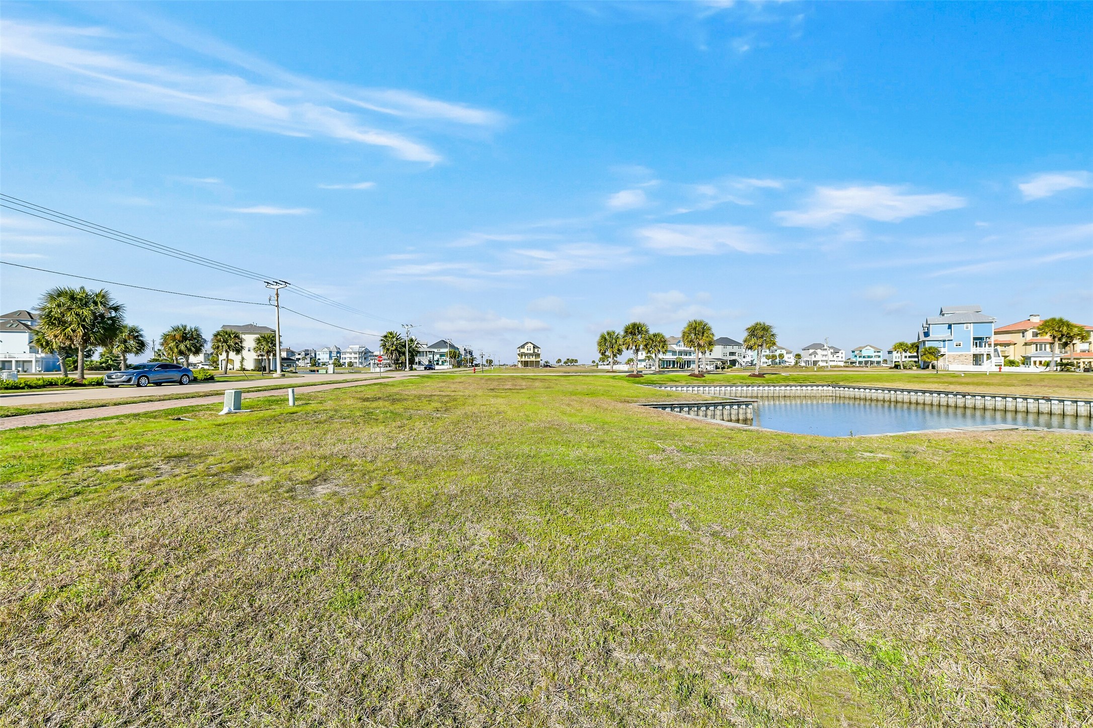 30 Long Key, Hitchcock, TX 77563