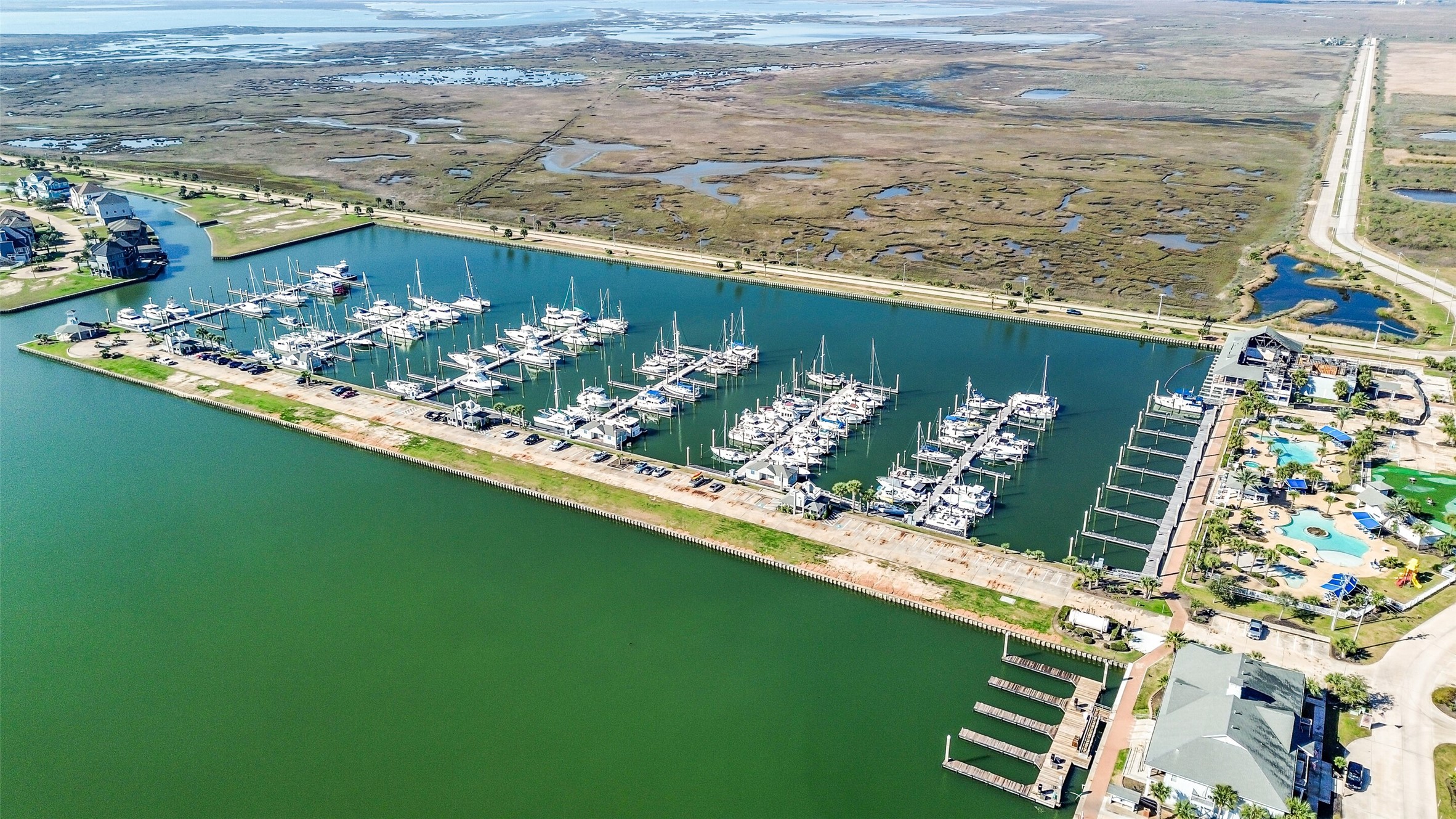 30 Long Key, Hitchcock, TX 77563