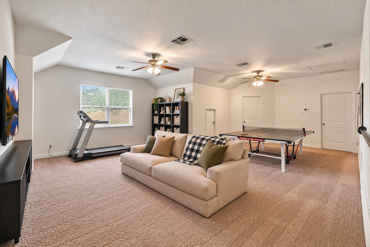 Current owners use it for working out, video games, and play ping pong.
