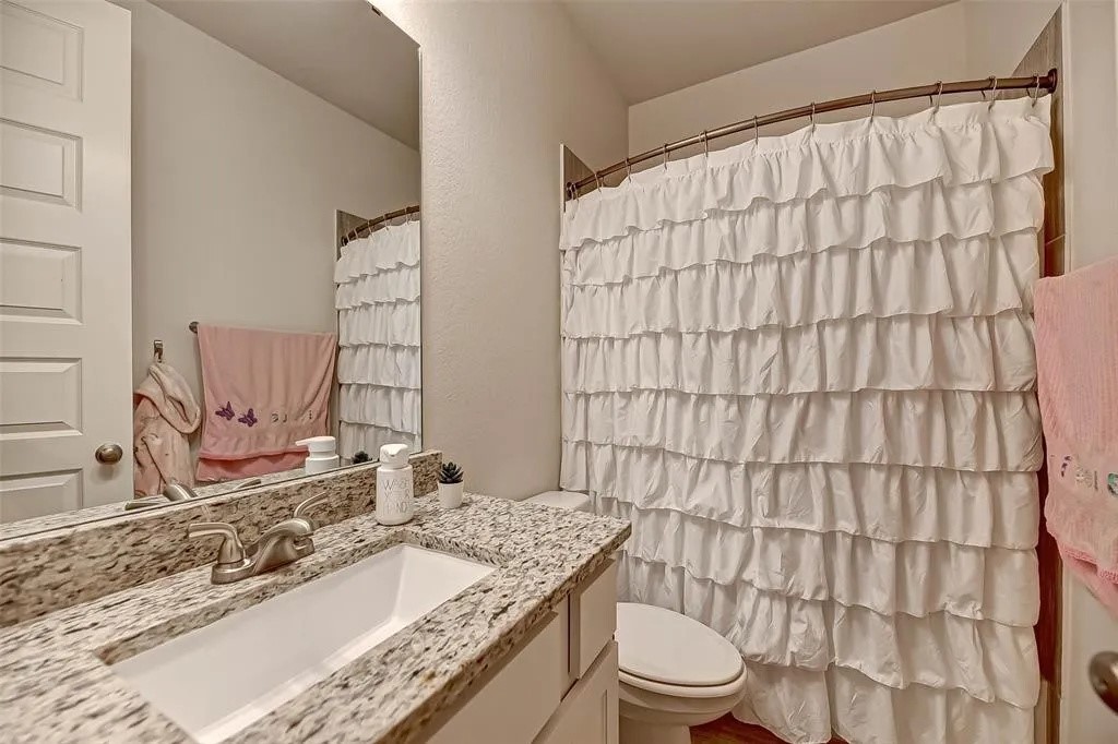 11123 Lowthorpe Lane, Richmond, TX 77407