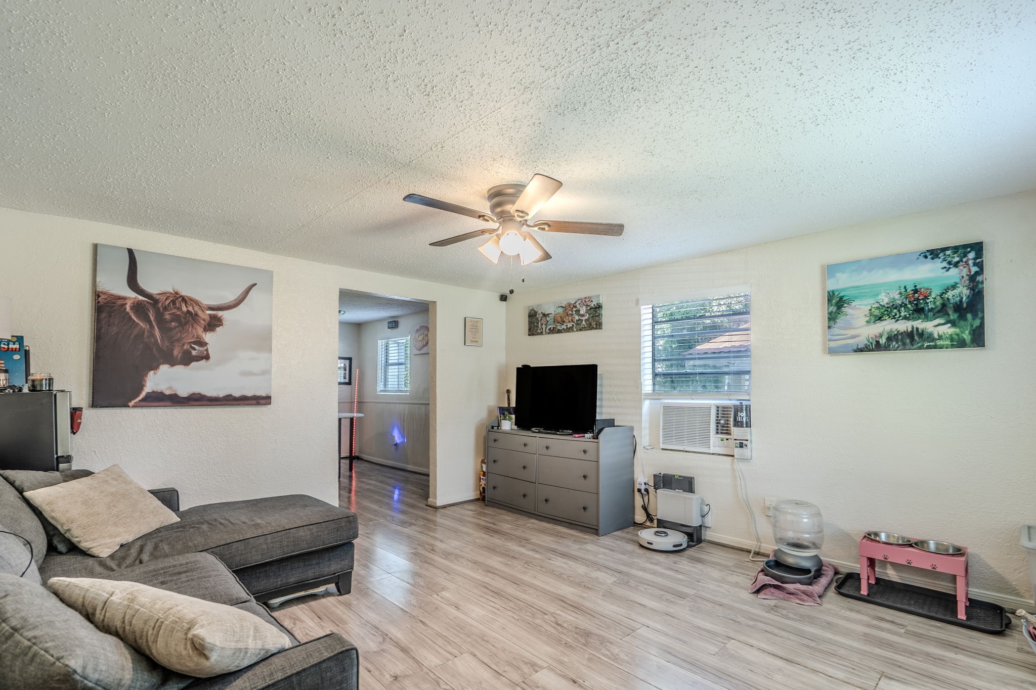 414 Jackson Avenue, Bacliff, TX 77518