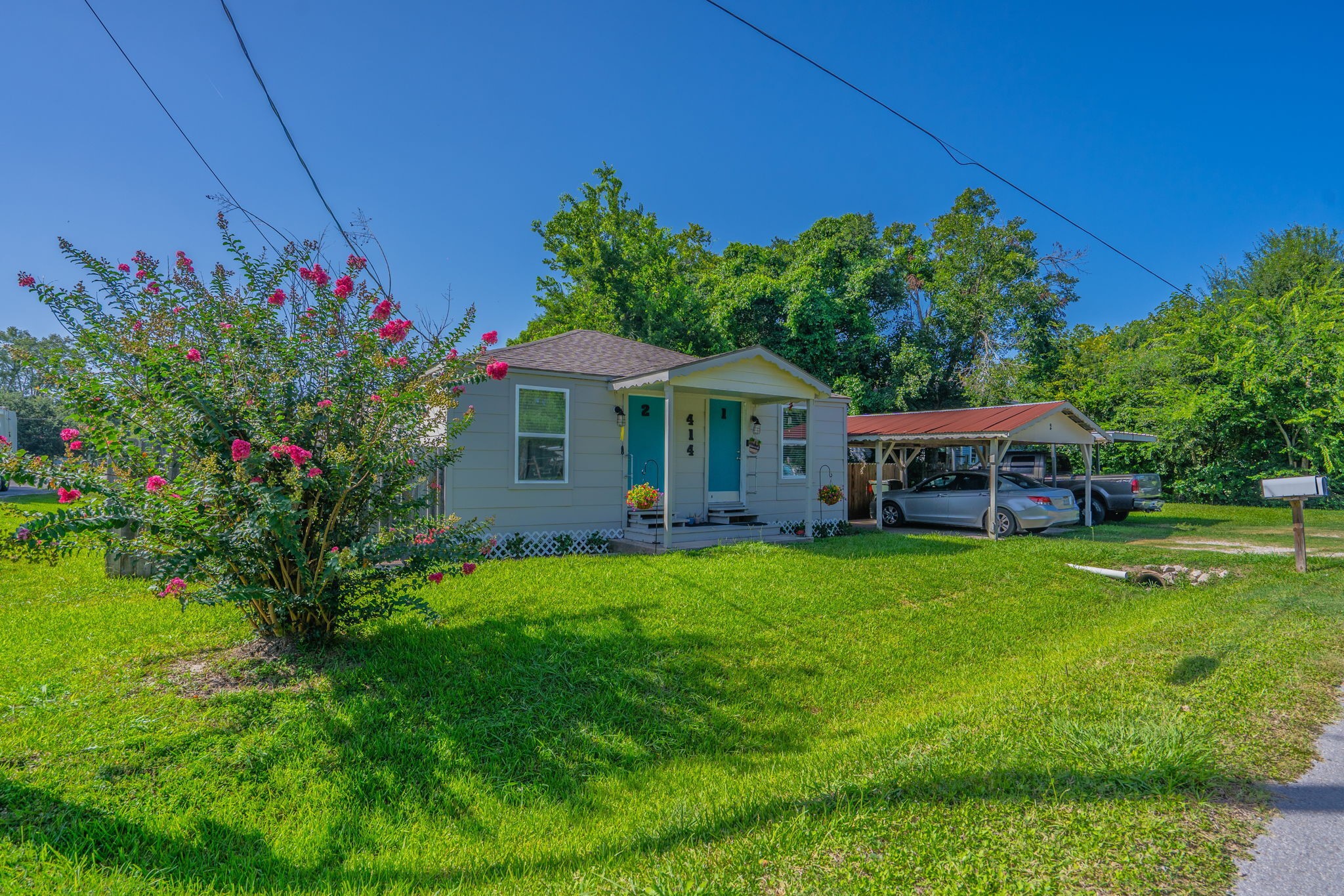 414 Jackson Avenue, Bacliff, TX 77518