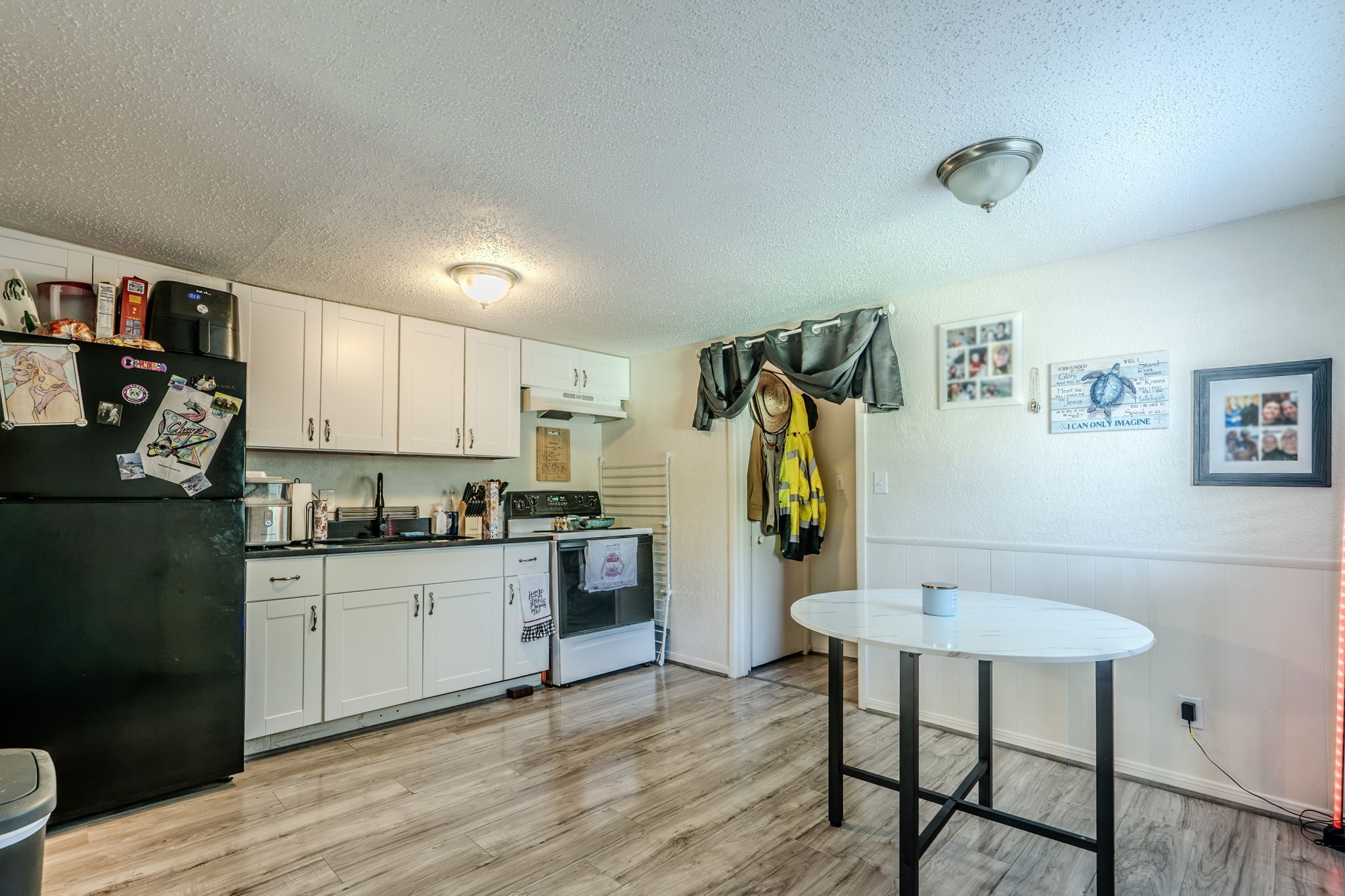 414 Jackson Avenue, Bacliff, TX 77518