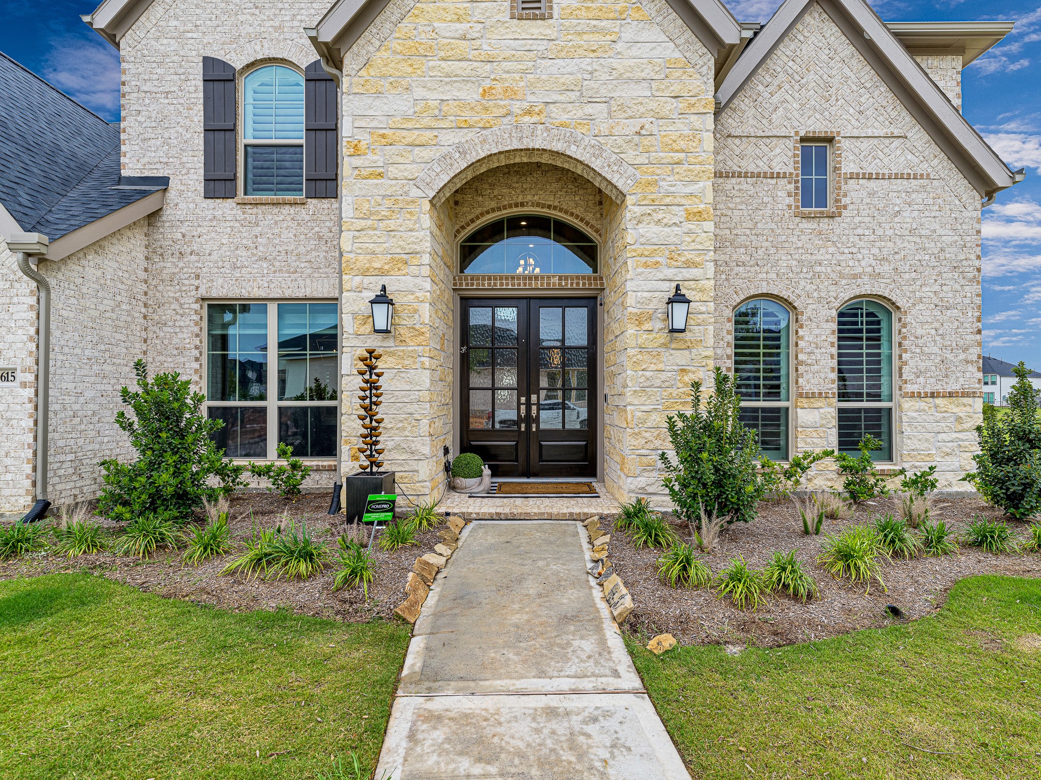 5615 Logan Ridge Lane, Fulshear, TX 77441