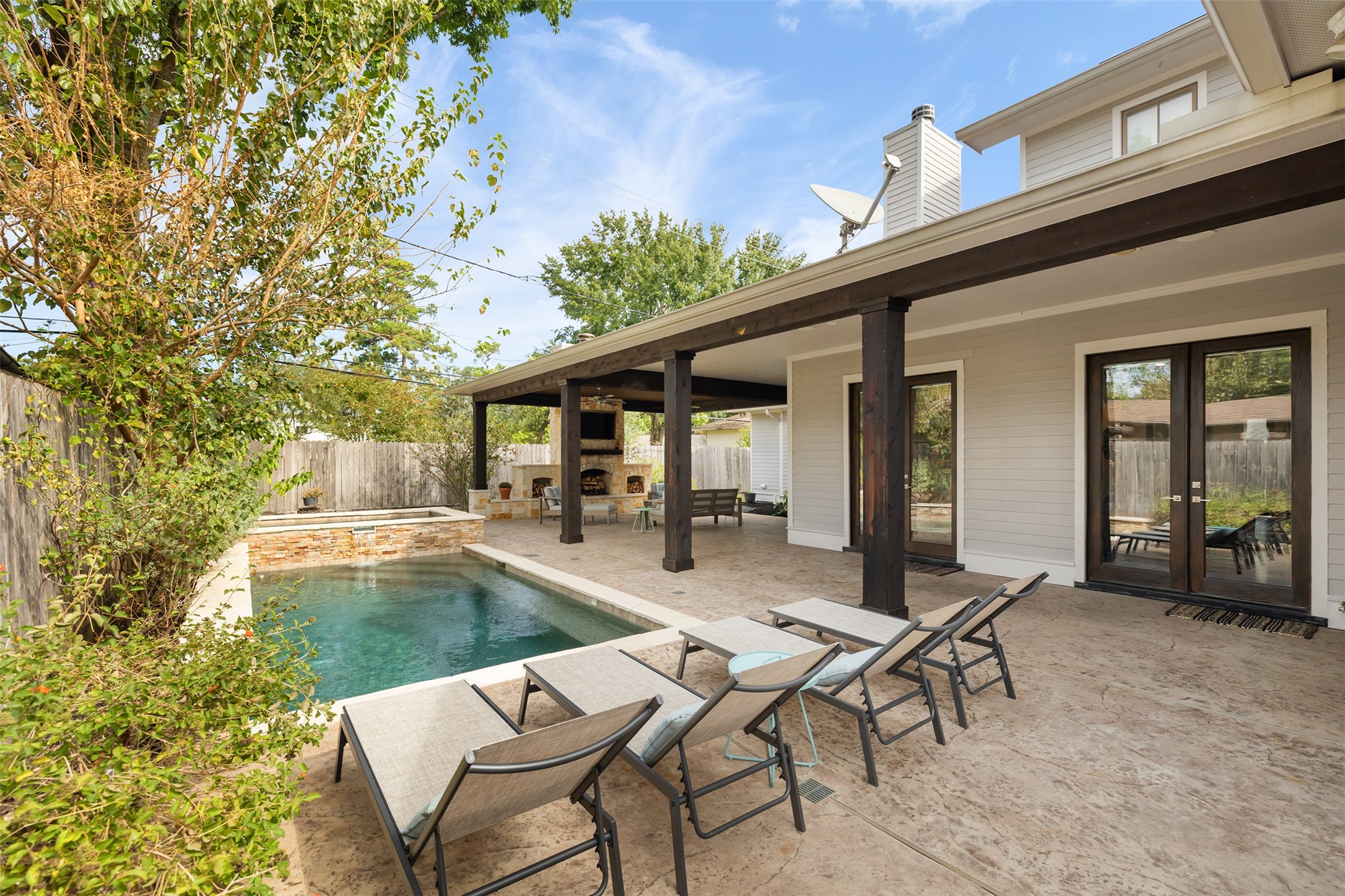 746 W 42nd Street, Houston, TX 77018