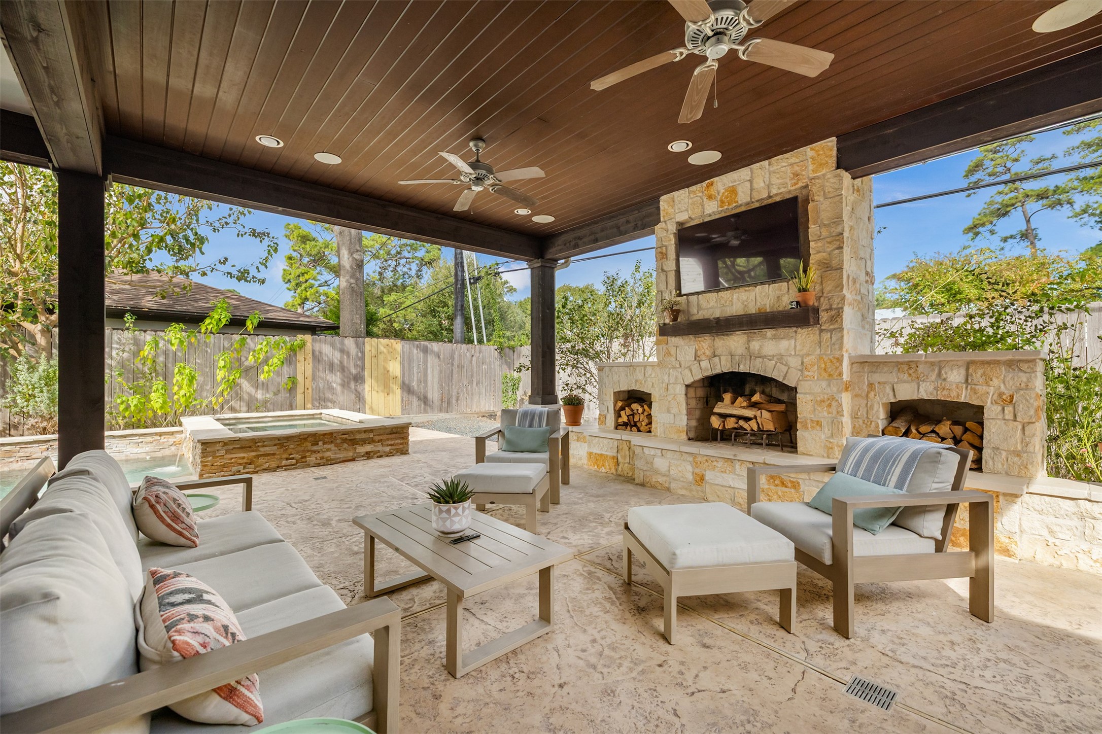746 W 42nd Street, Houston, TX 77018