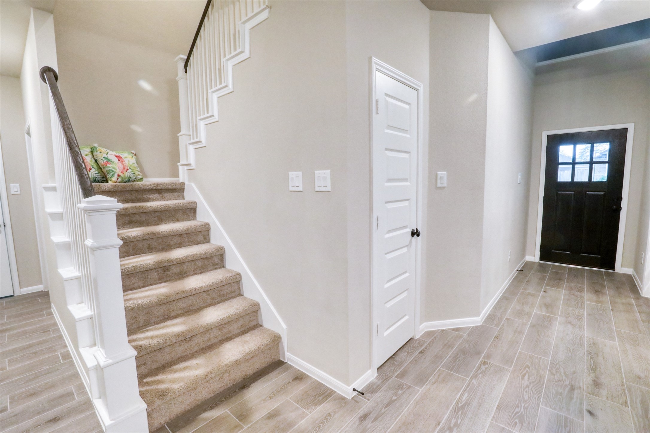 30533 Pleasant Oaks Drive, Magnolia, TX 77355