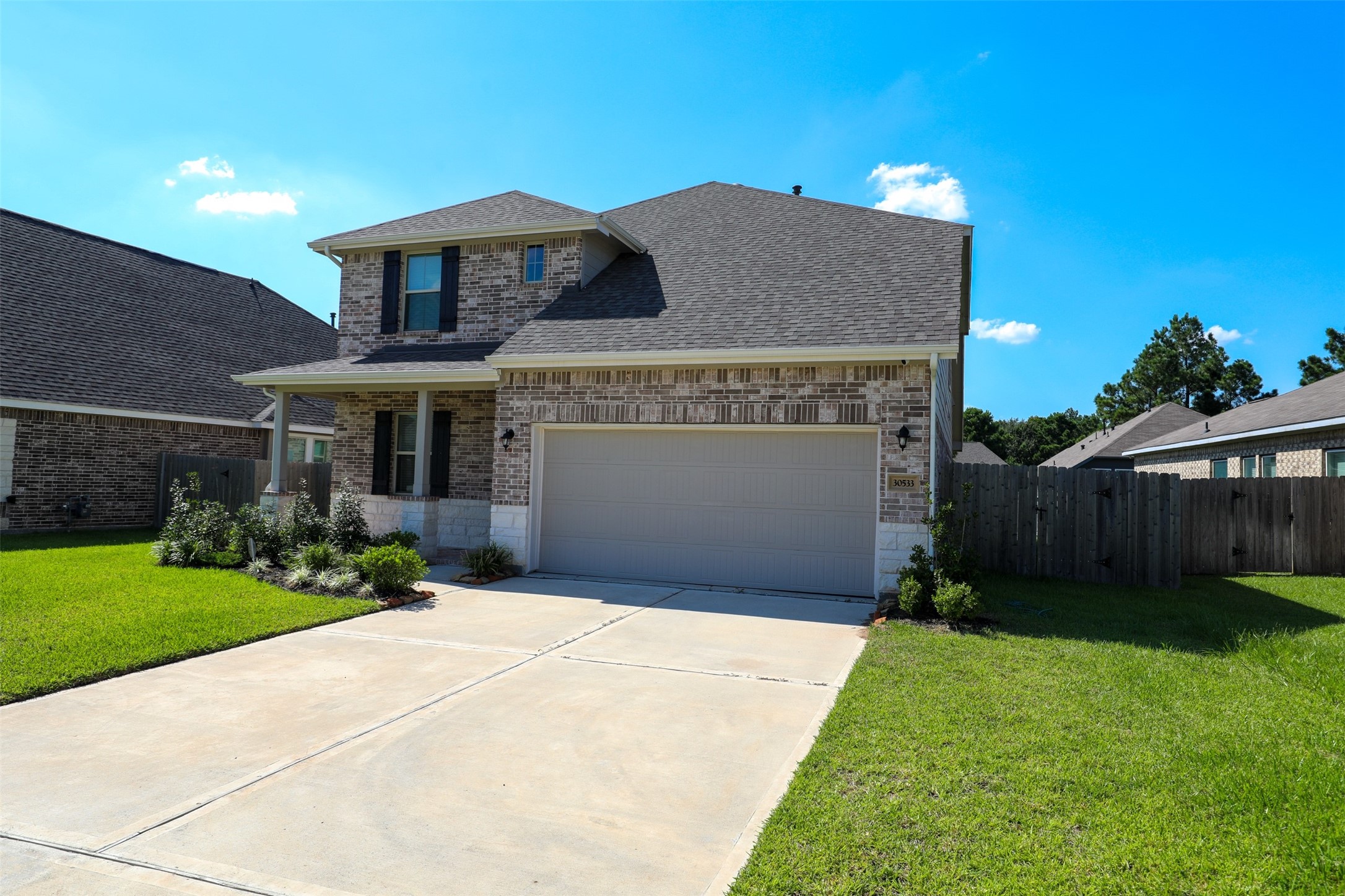 30533 Pleasant Oaks Drive, Magnolia, TX 77355