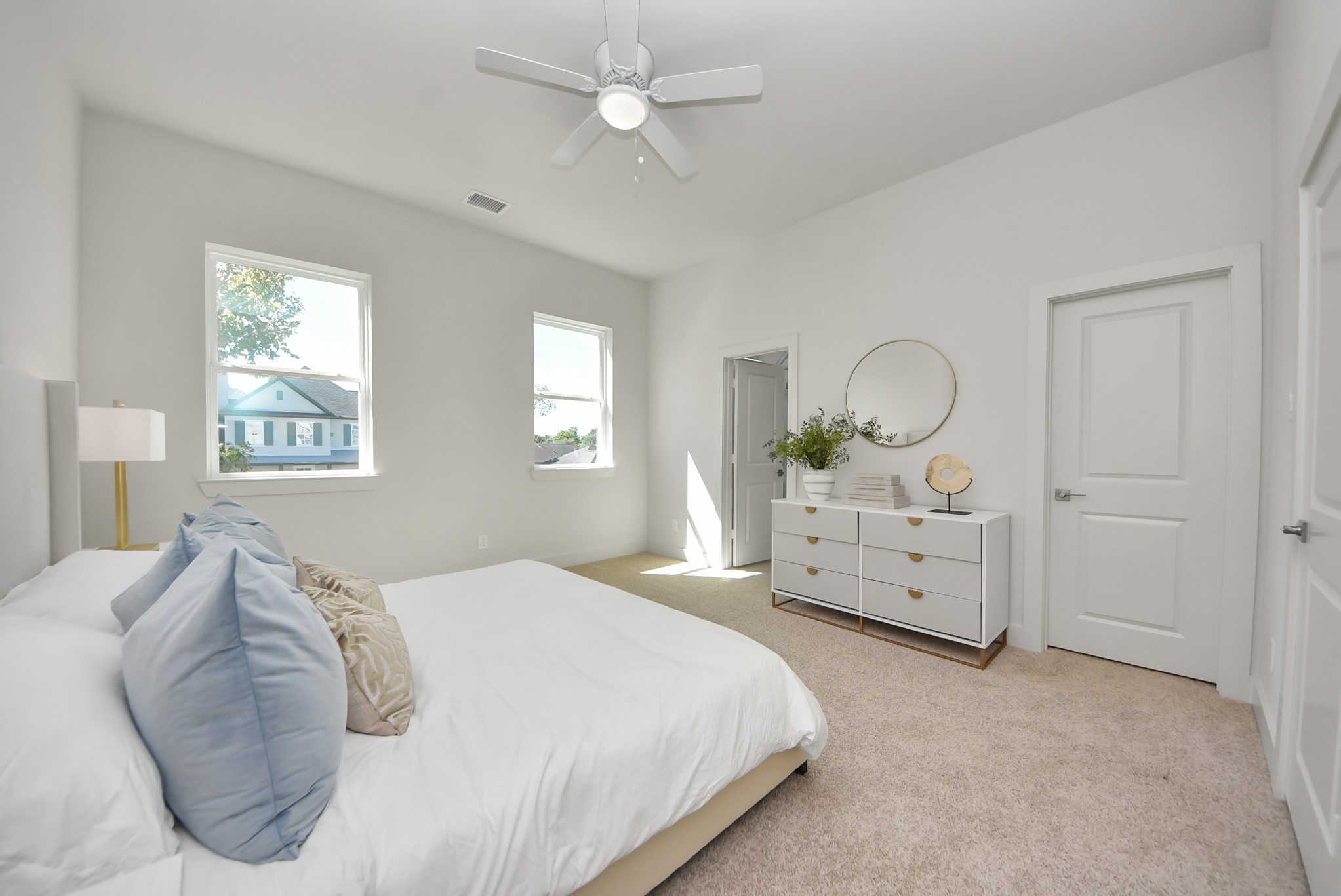 5222 Edgewood Street, Houston, TX 77011