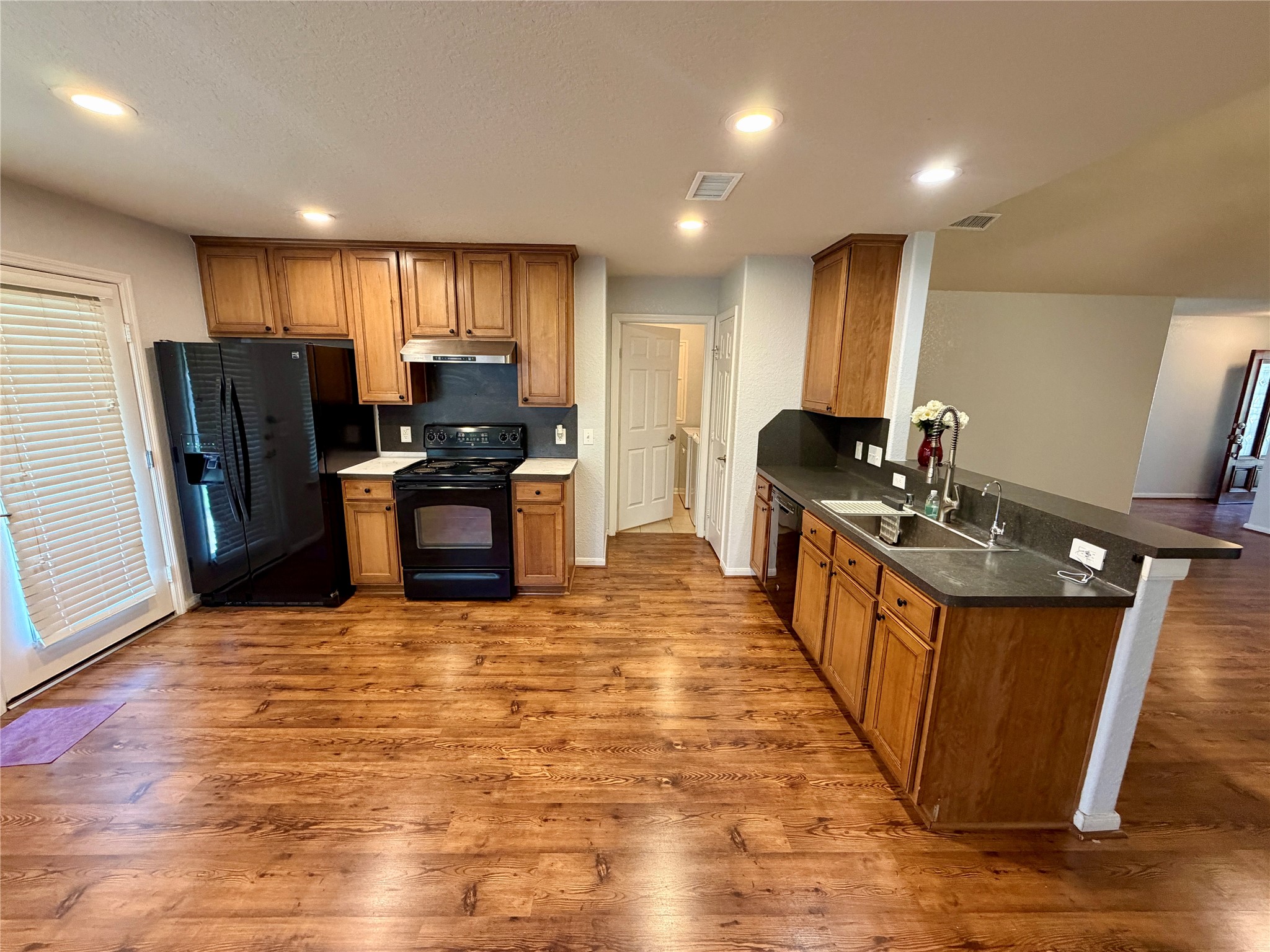 6315 S Wintersage Lane, Houston, TX 77066