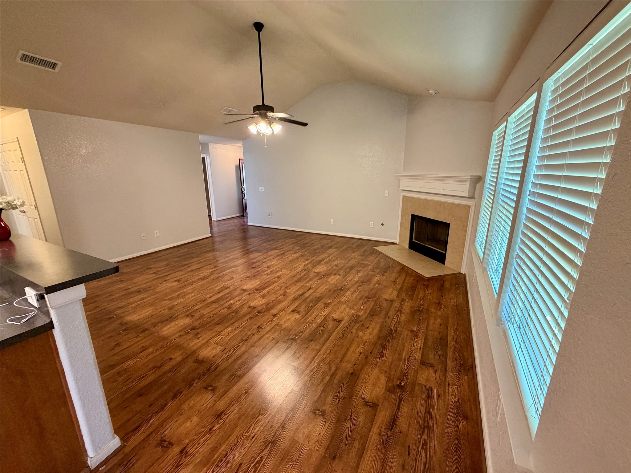 6315 S Wintersage Lane, Houston, TX 77066
