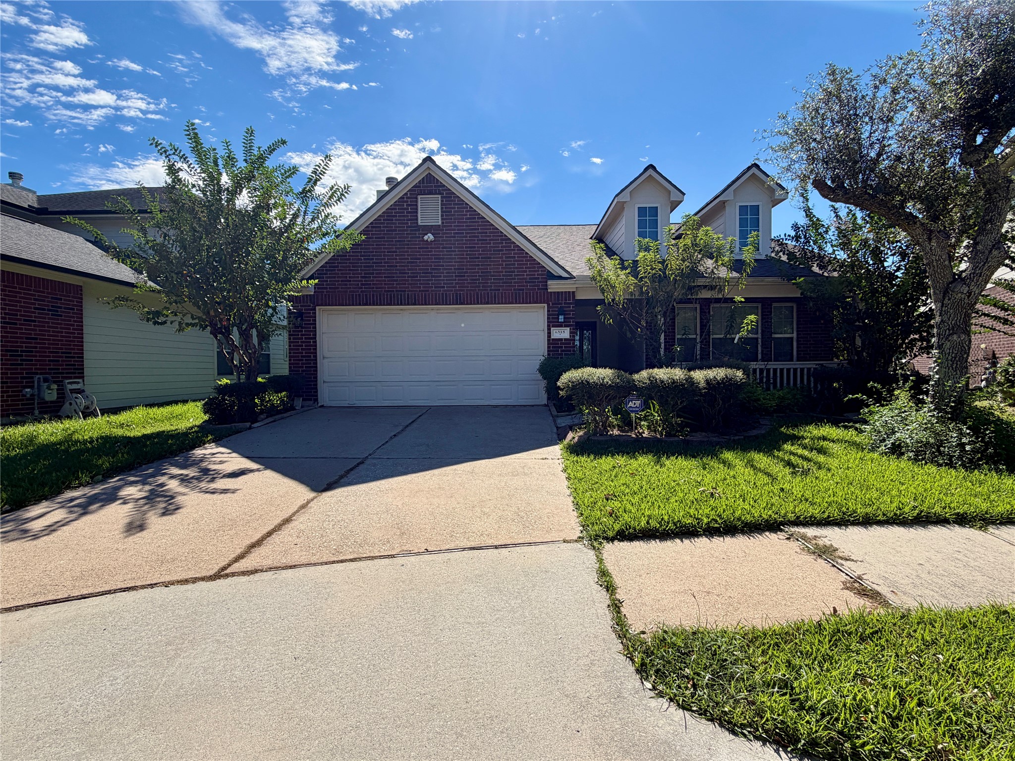 6315 S Wintersage Lane, Houston, TX 77066