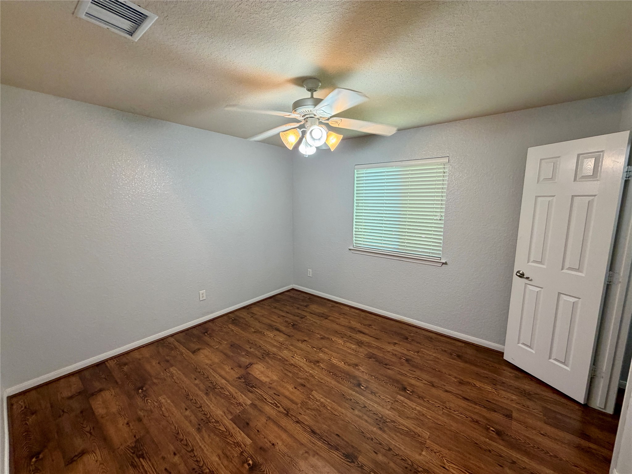 6315 S Wintersage Lane, Houston, TX 77066