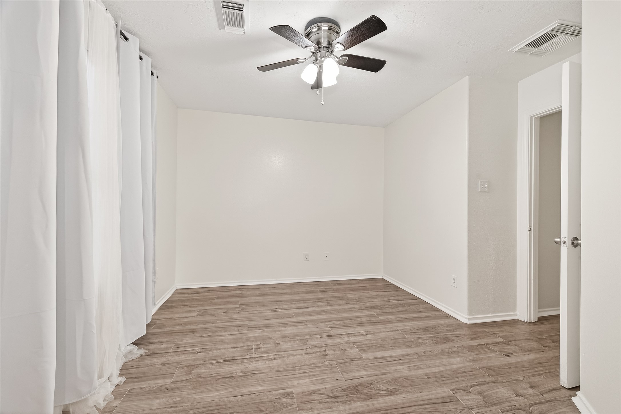6110 Langham Mist Lane, Houston, TX 77084
